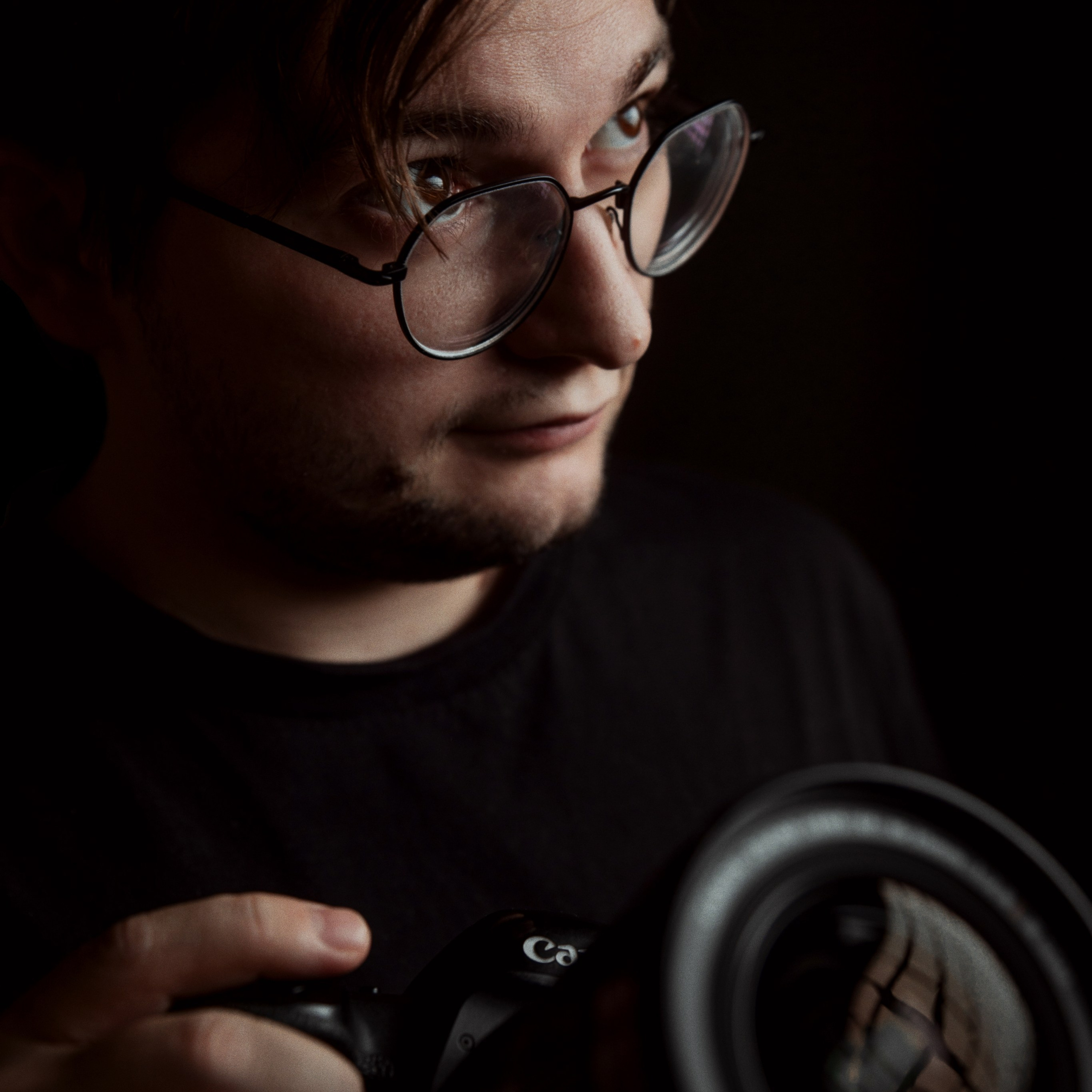 Контакты. Фотограф Москва Никита Рябиков