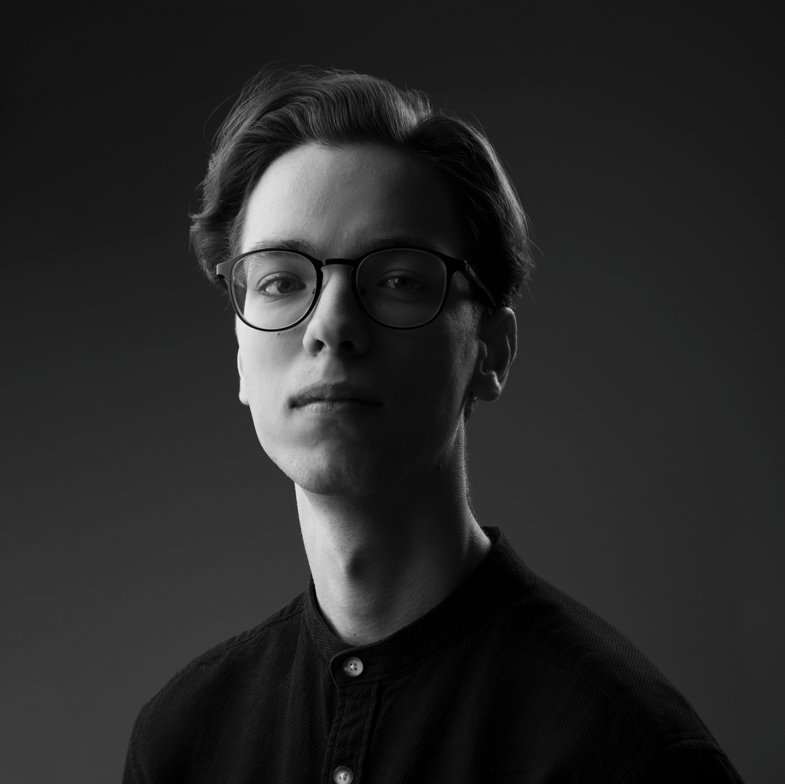 Контакты. Портретный и репортажный фотограф в Санкт-Петербурге Максим Пашков