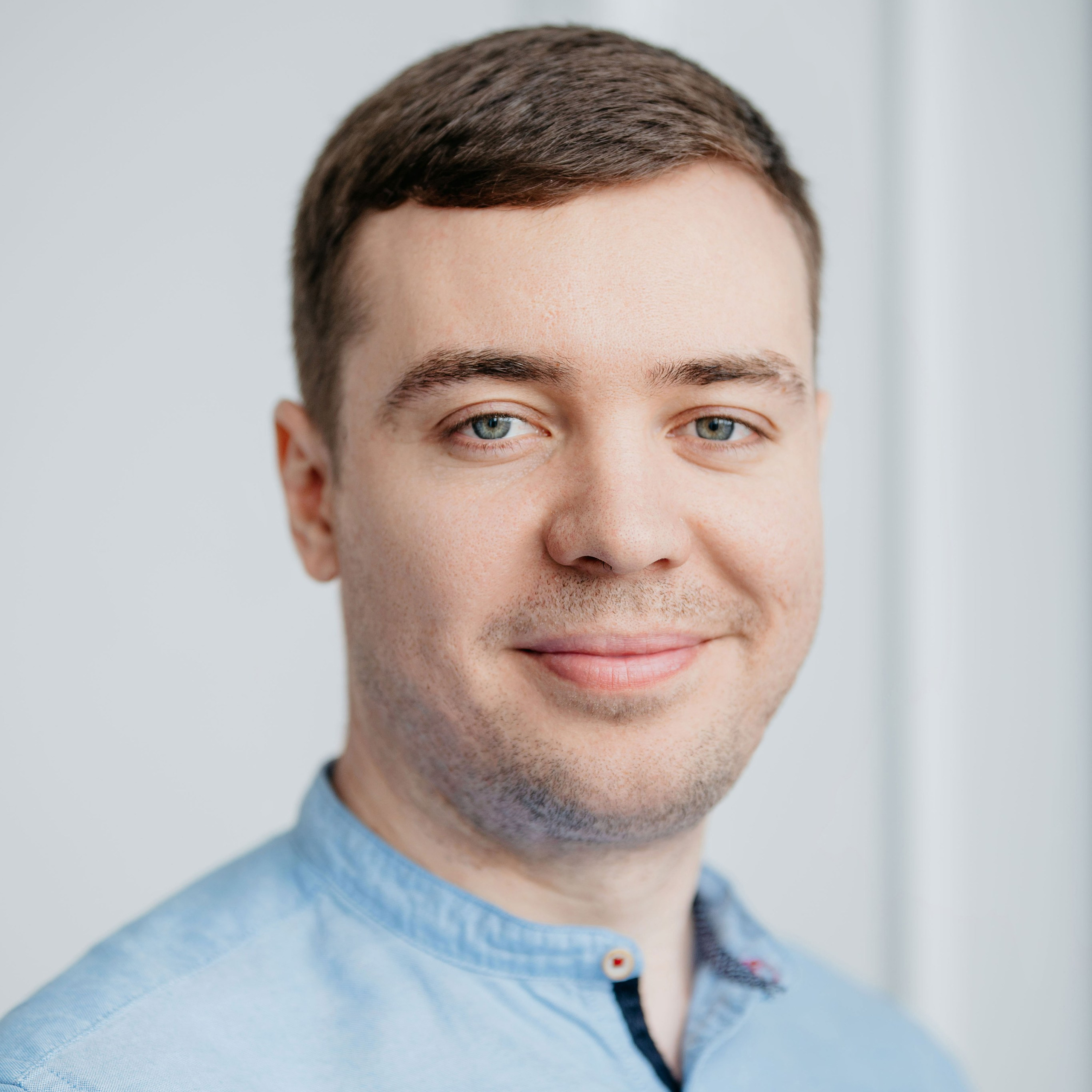 Контакты. Фотограф Москва | Московская область Юрий Козырев