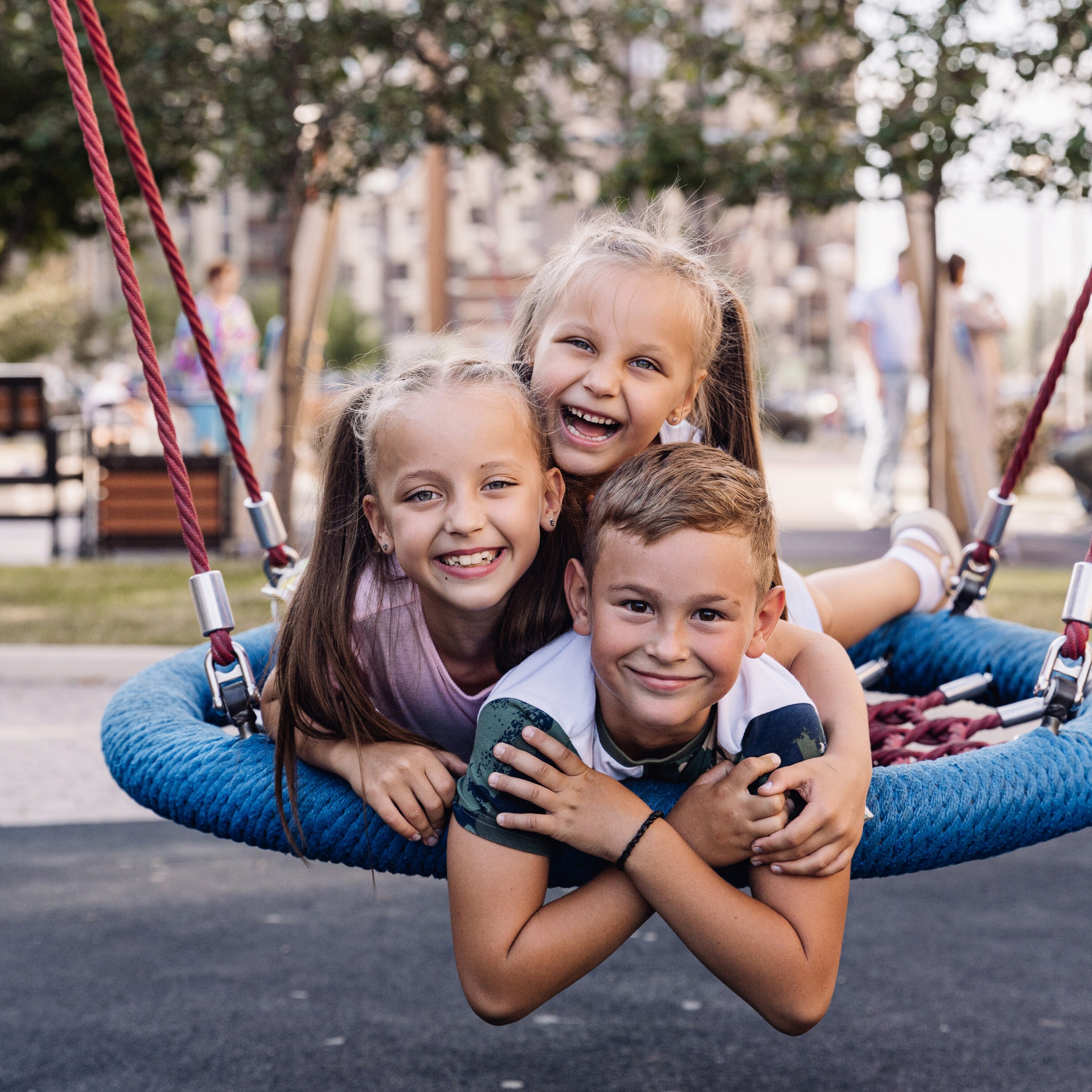 Семейная фотосессия в фотостудии. Марина Соколова. Контентный и семейный фотограф г. Красноярск