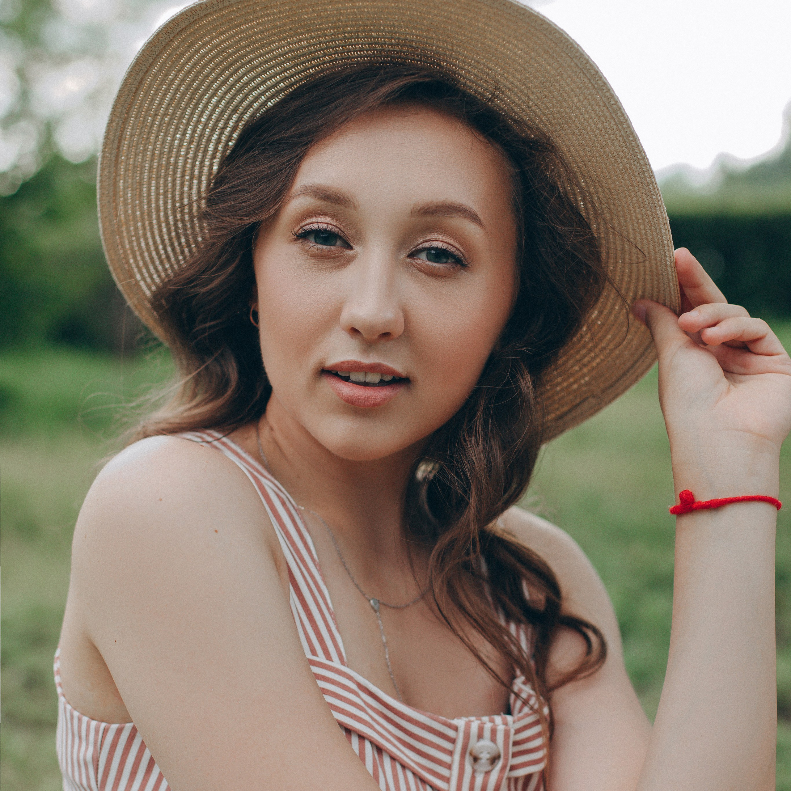 Контакты. Фотограф Омск Сластен Анна