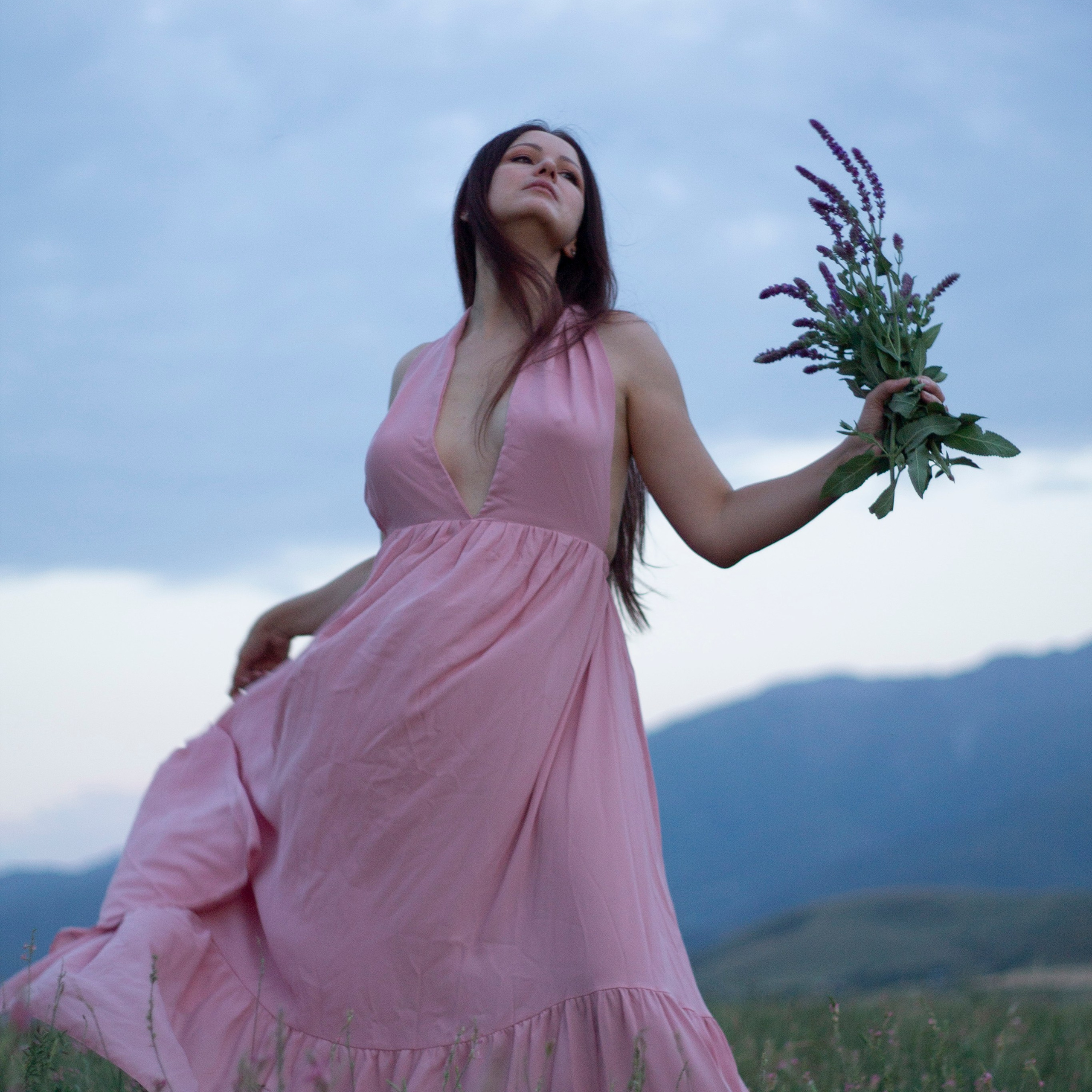 Эллодия в закатном солнце