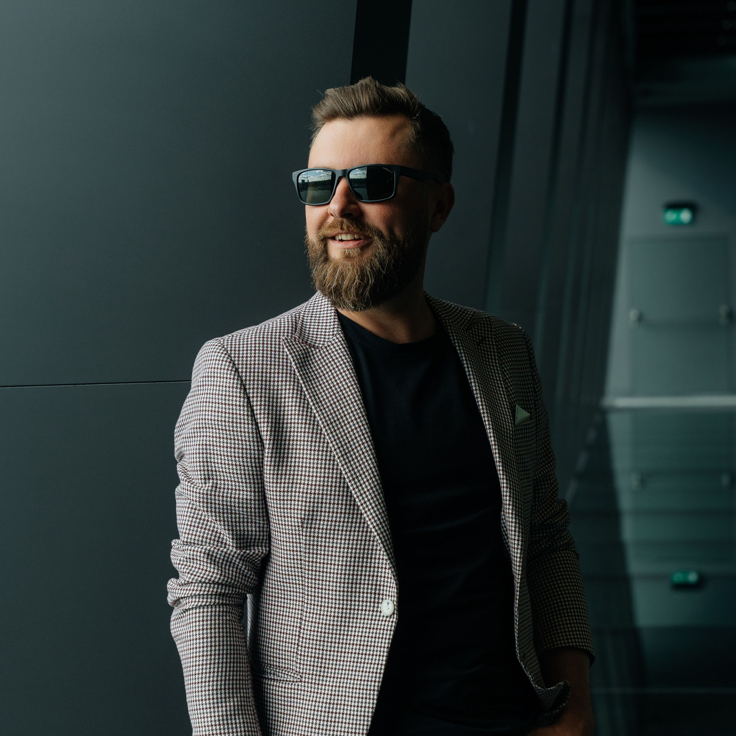 Контакты. Евгений Тюнин. Режиссура событий в Москве и по России