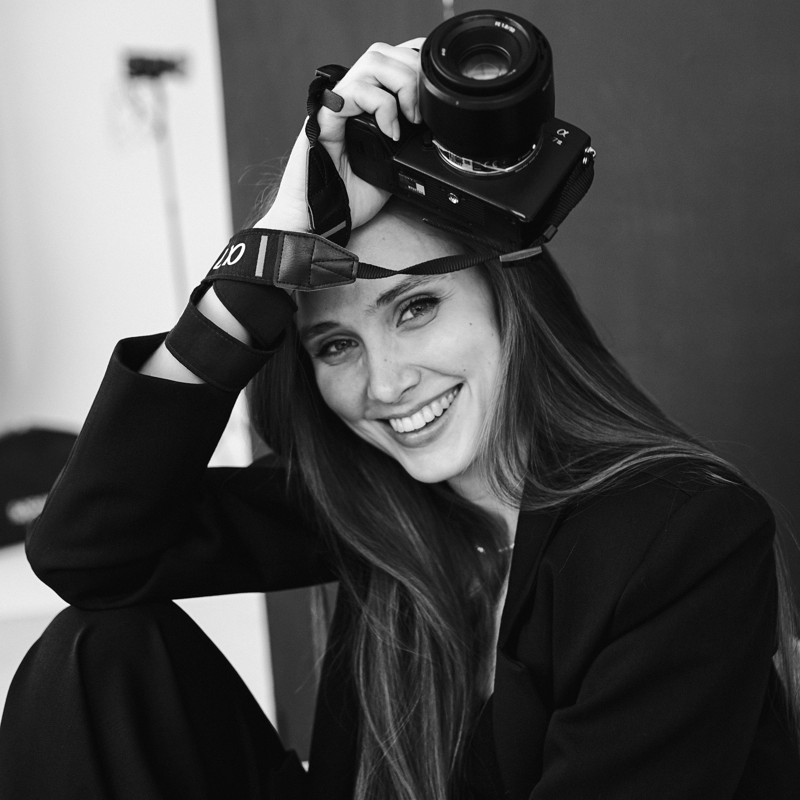 Контакты. Фотограф Киров Анжелика Некрасова