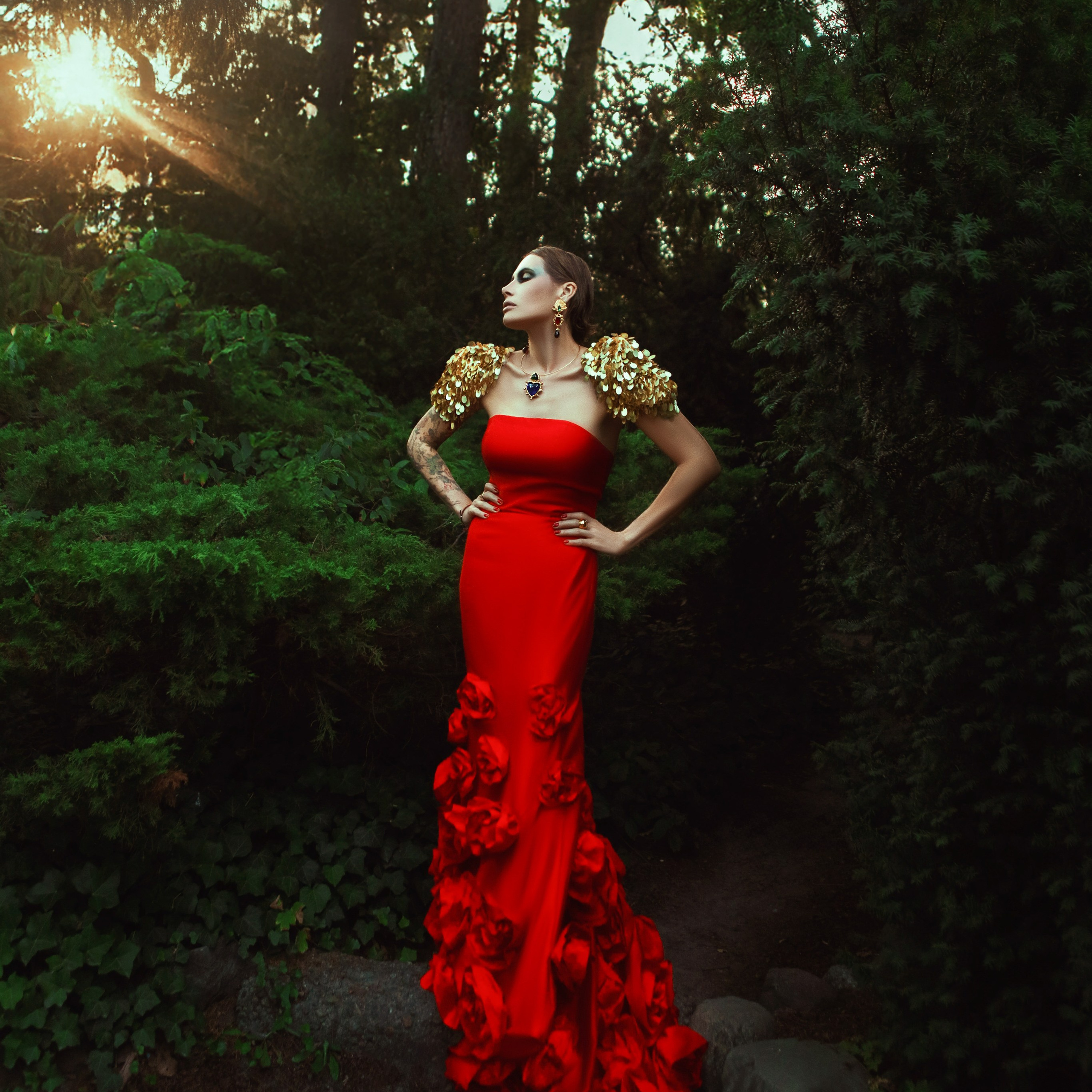 Private transformative portraits. Art photographer Katerina Klio