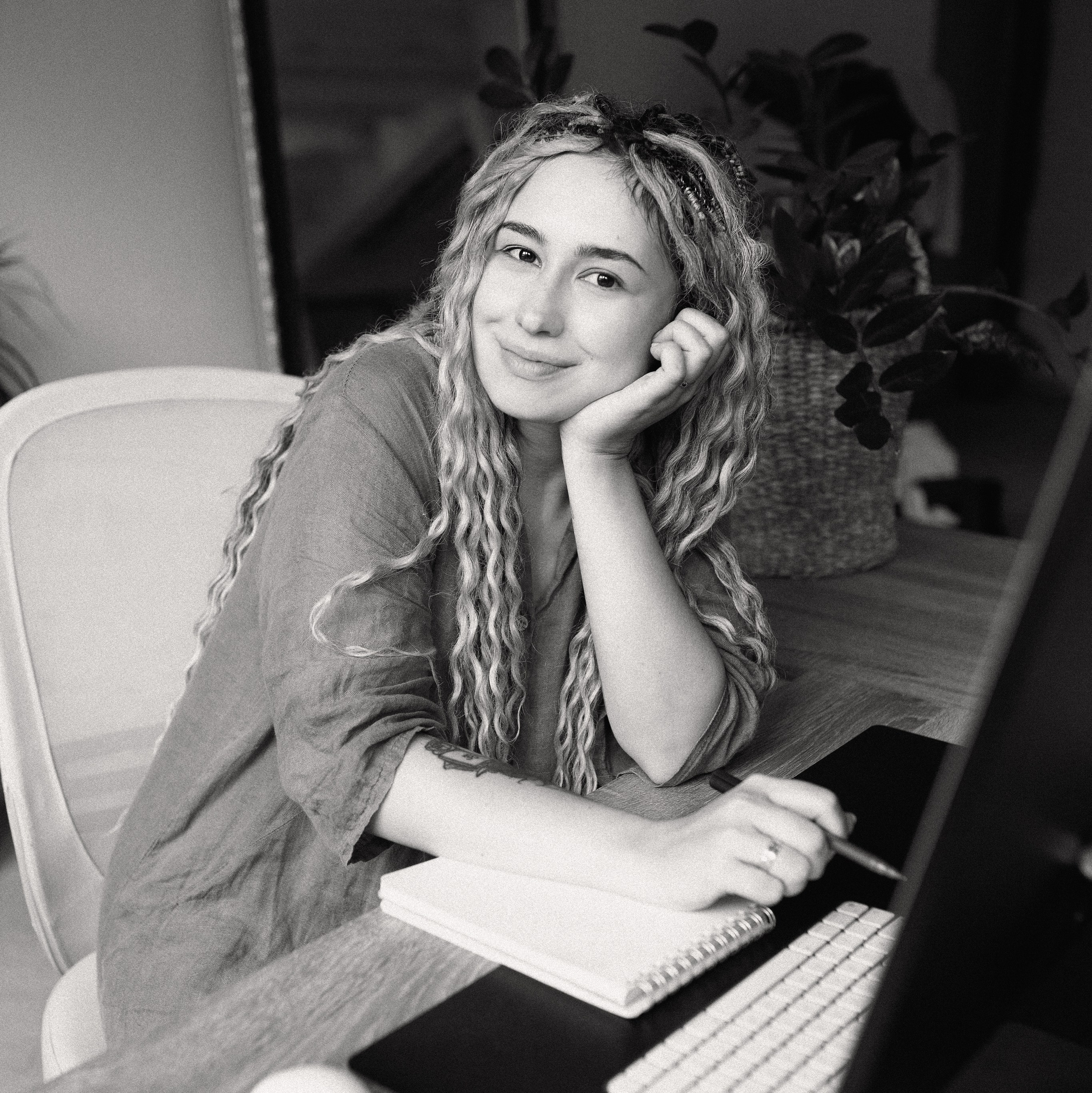 Контакты. Phototherapist Anastasiia Bondarenko
