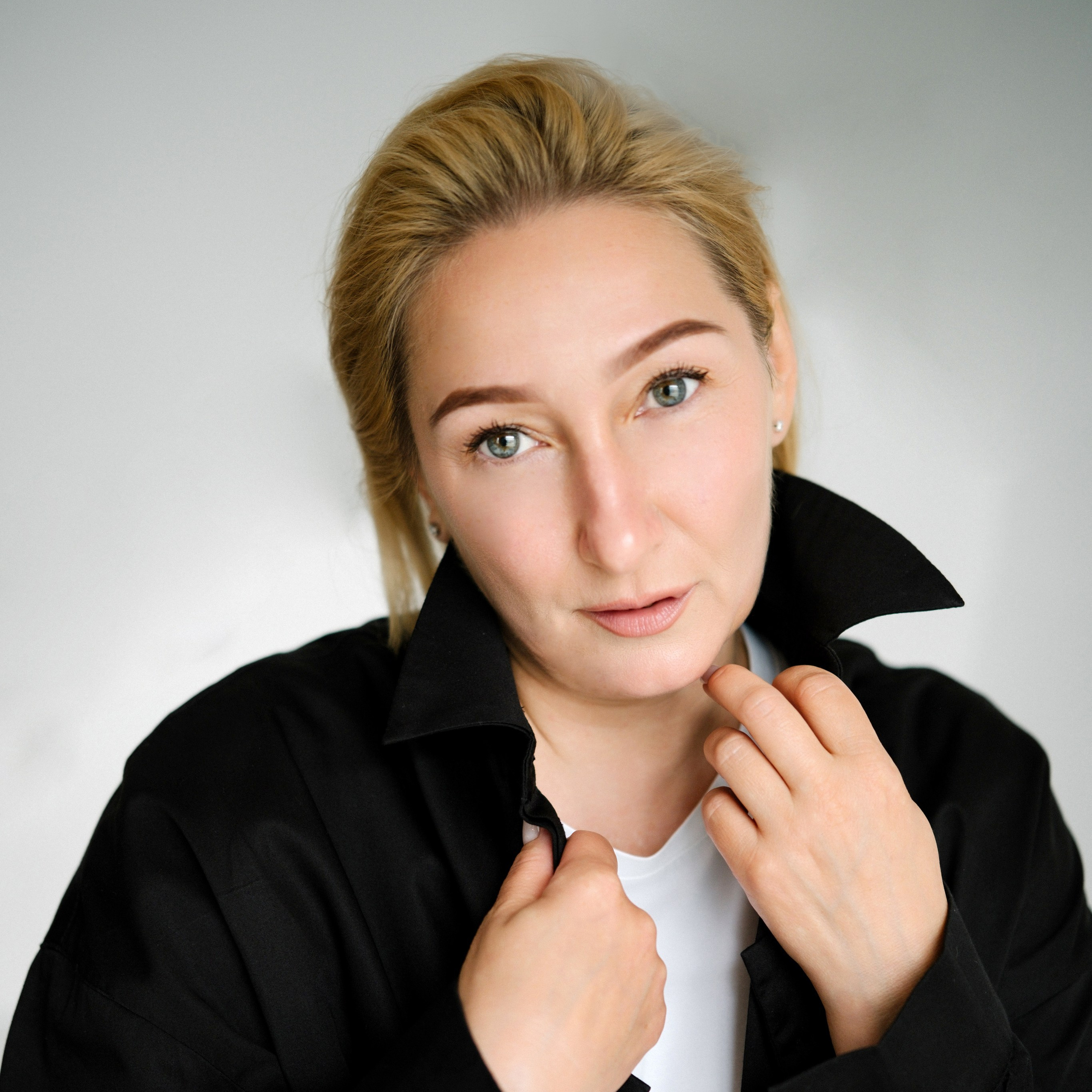 ЖЕНСКИЙ ПОРТРЕТ. Фотограф и видеограф в Тюмени Анна Жагорина, ваши фото еще не отдавали так быстро!