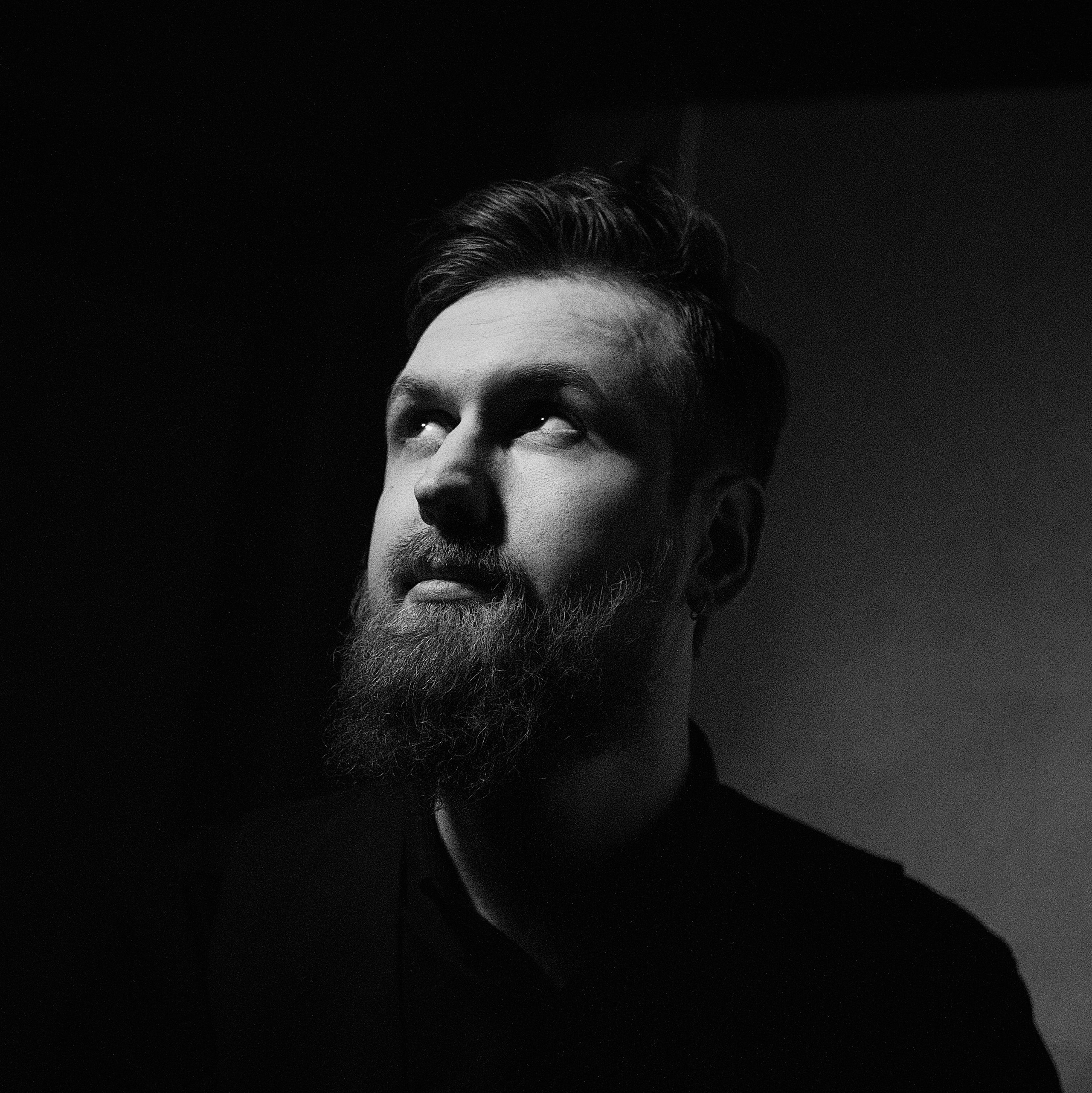 Контакты. Свадебный видеограф Слава Станиславский