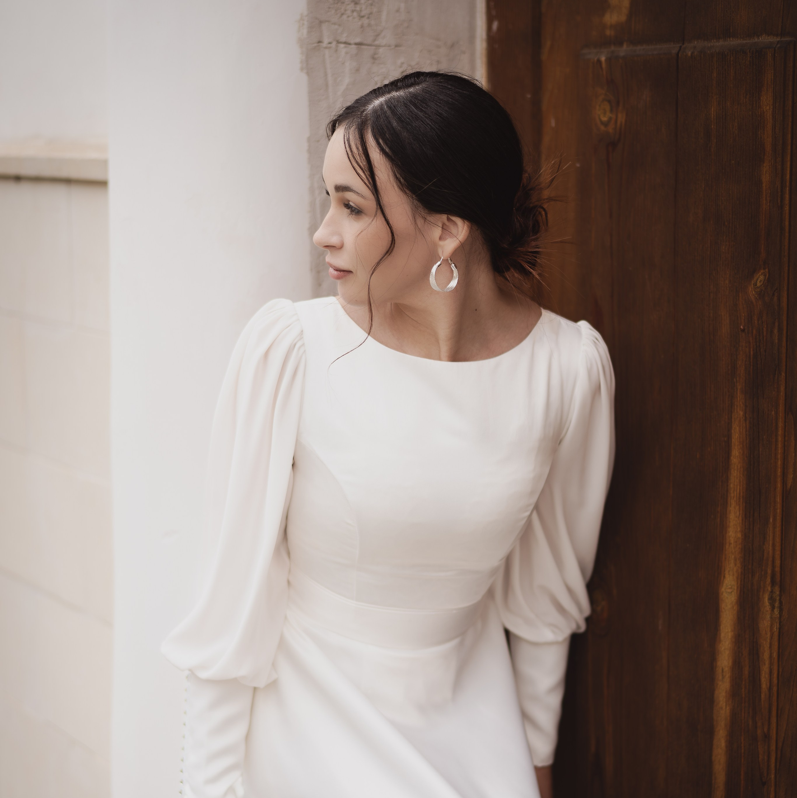 Контакты. Иван Волохов