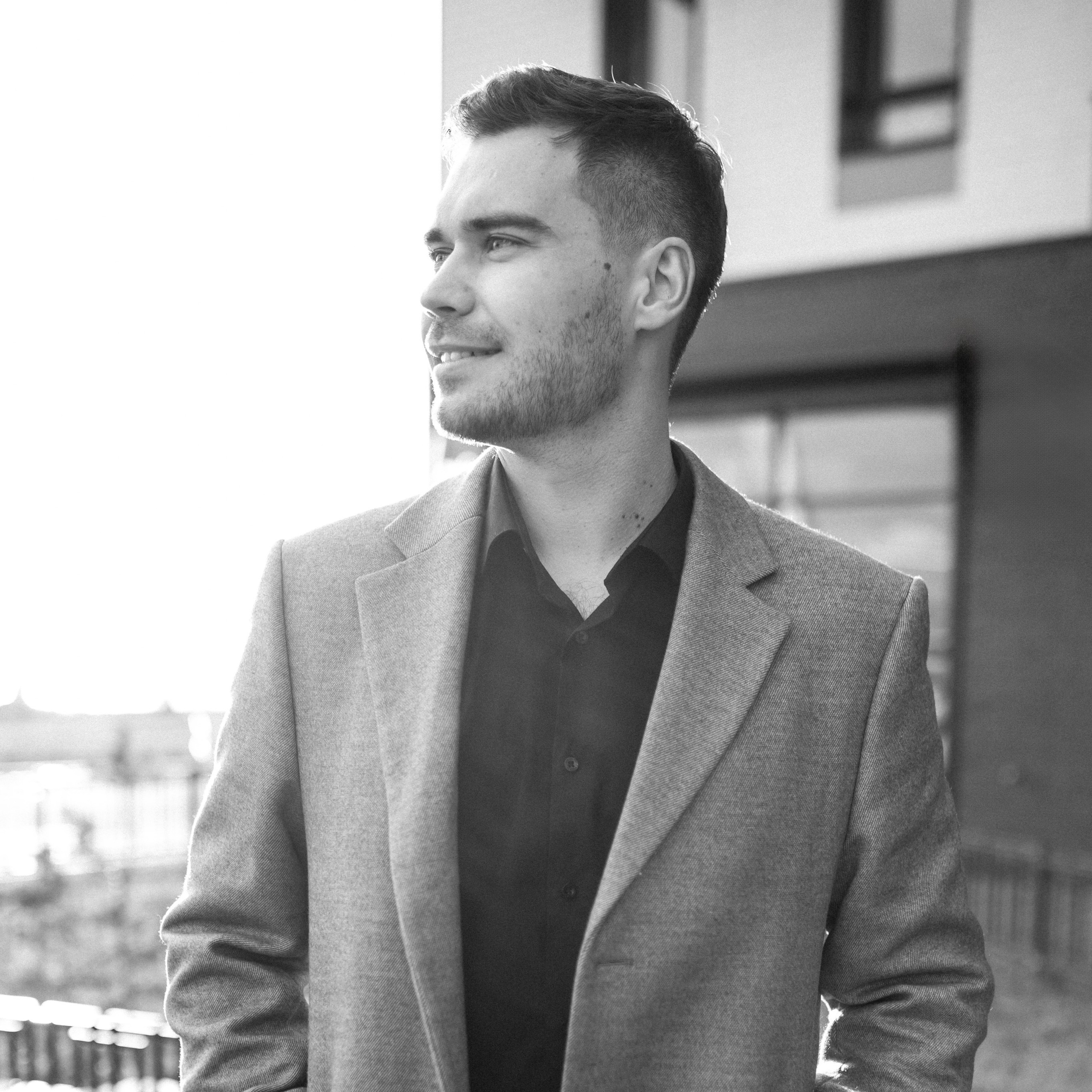 Контакты. Свадебный фотограф в Иркутске Сапаров Александр