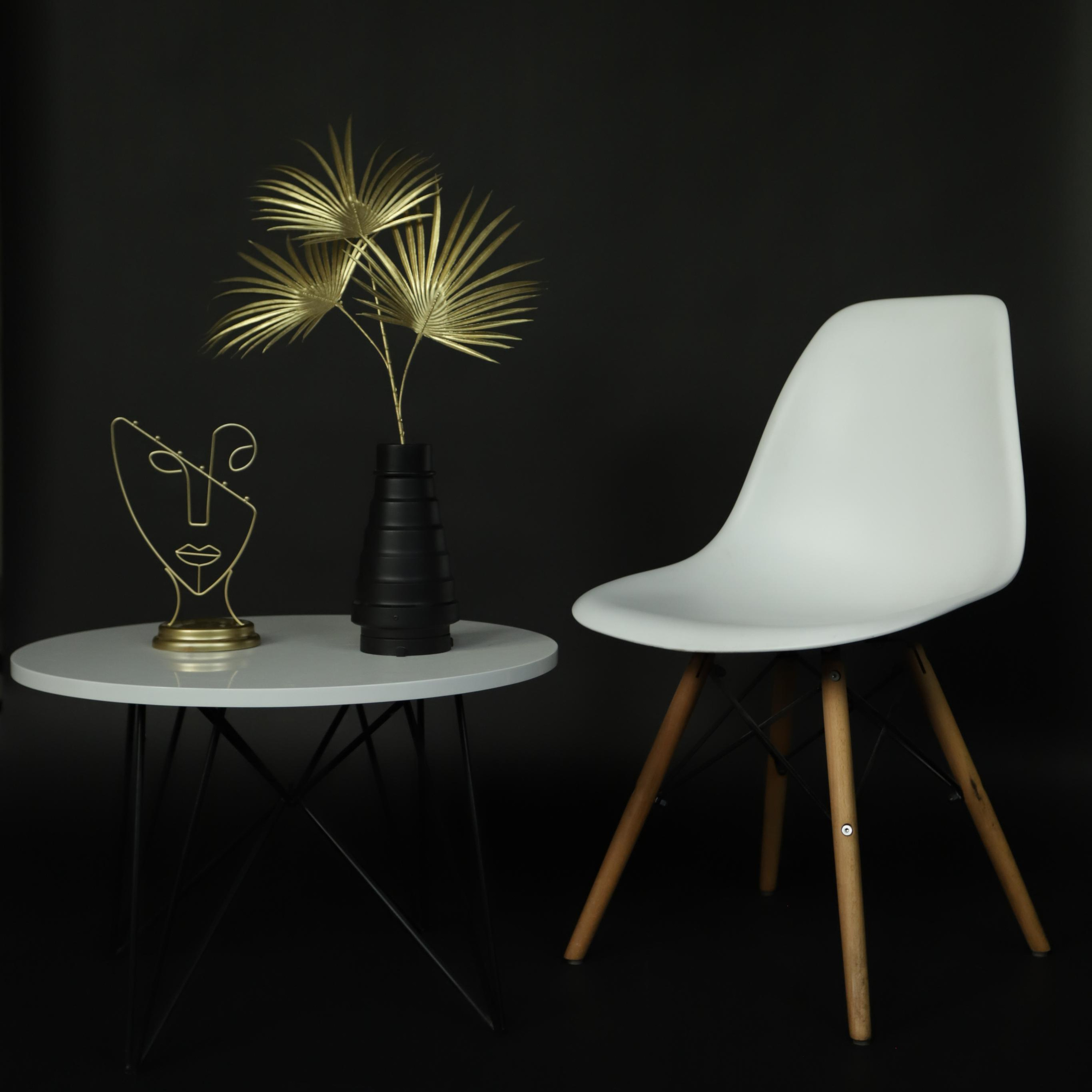 Контакты. Студия подкастов в Волгограде