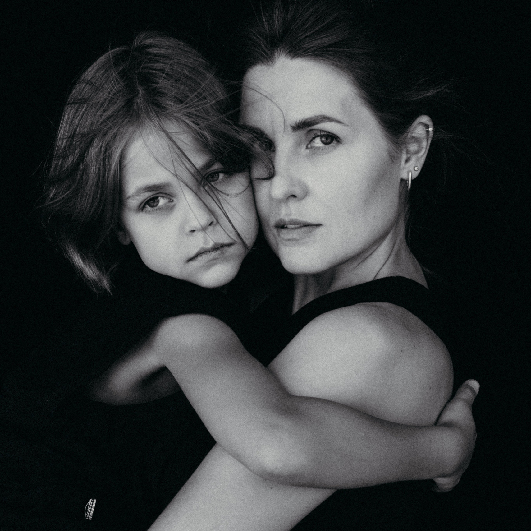 Портреты и&nbsp;семейные истории&nbsp;— глубокие, настоящие, с&nbsp;вниманием к&nbsp;человеку. Семейный и&nbsp;портретный фотограф в Москве Ирина Полонина.