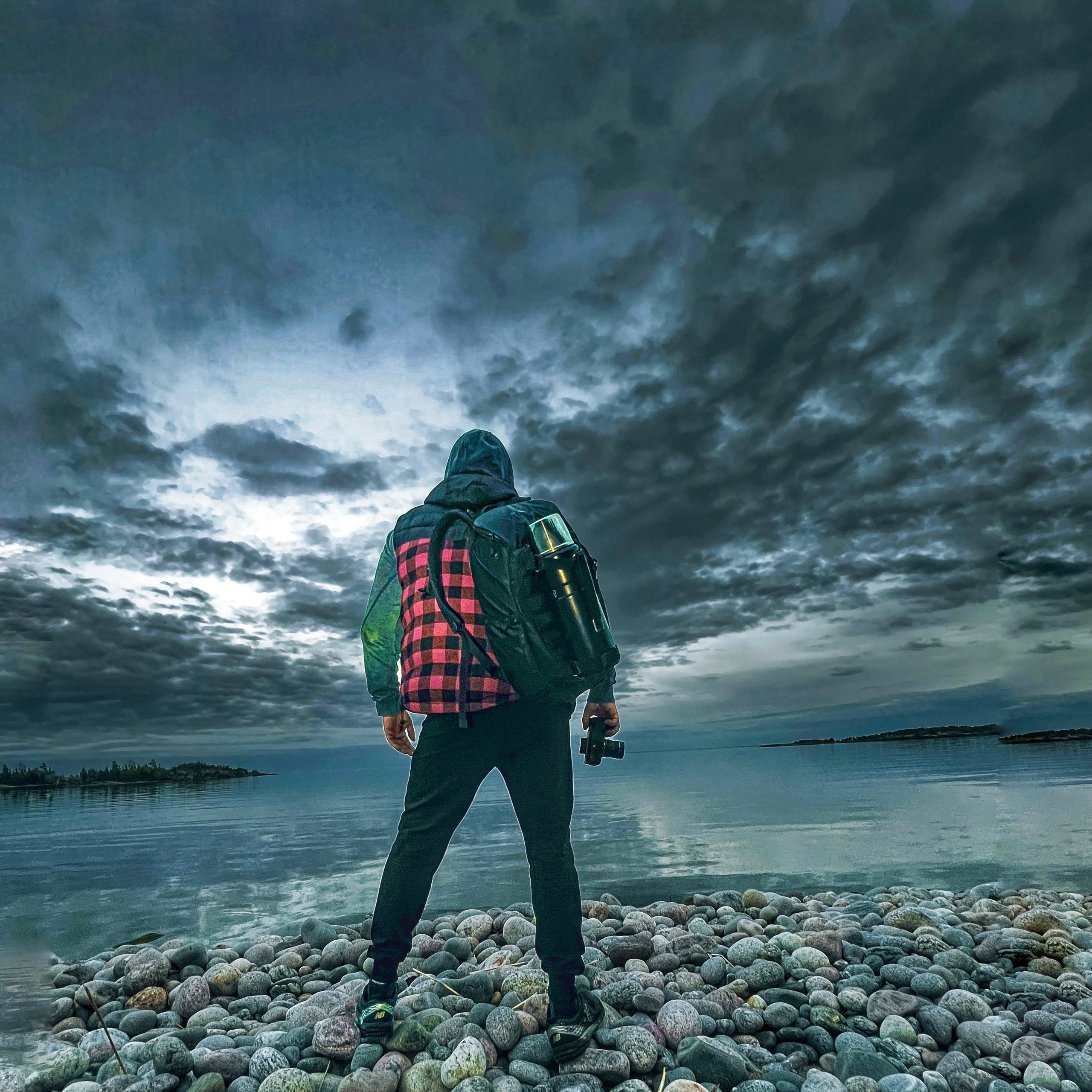 Контакты. Юреализм