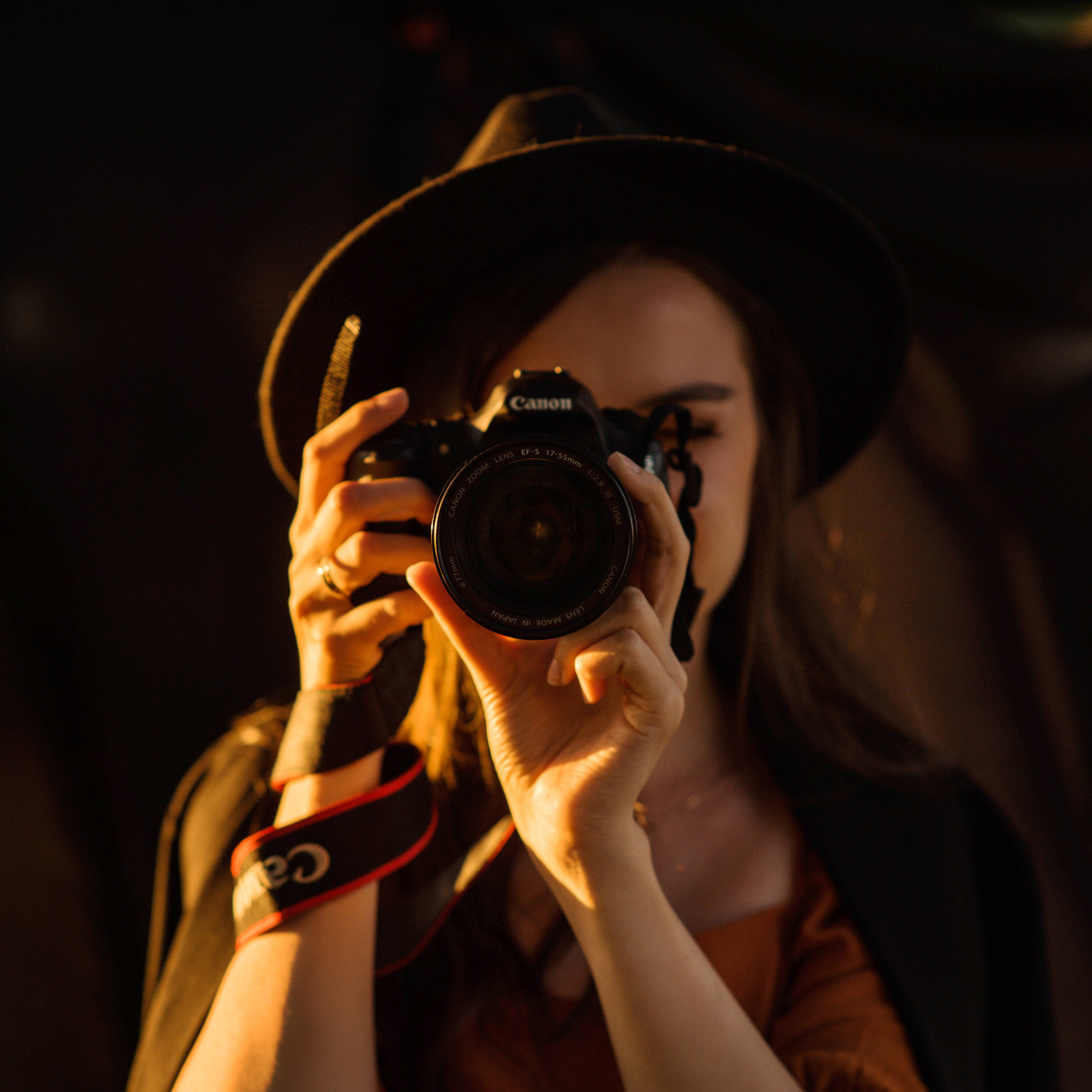 Контакты. Семейный фотограф/Выпускные альбомы в Туле- Чекулаева Дарья