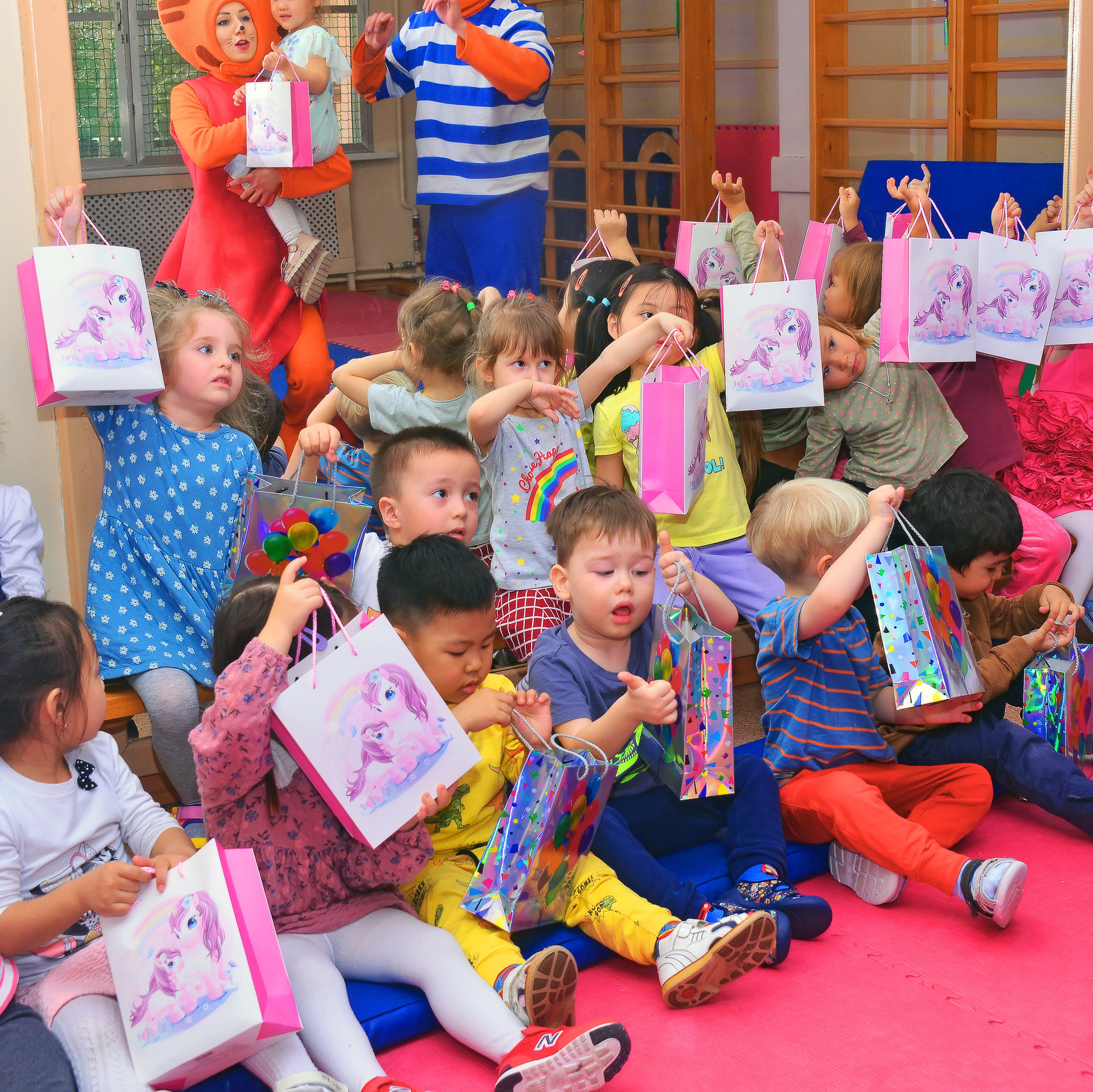 Услуги-Расценки. Фотосъёмка. Фотограф Сергей Авдеев-семейный и детский фотограф в Алматы