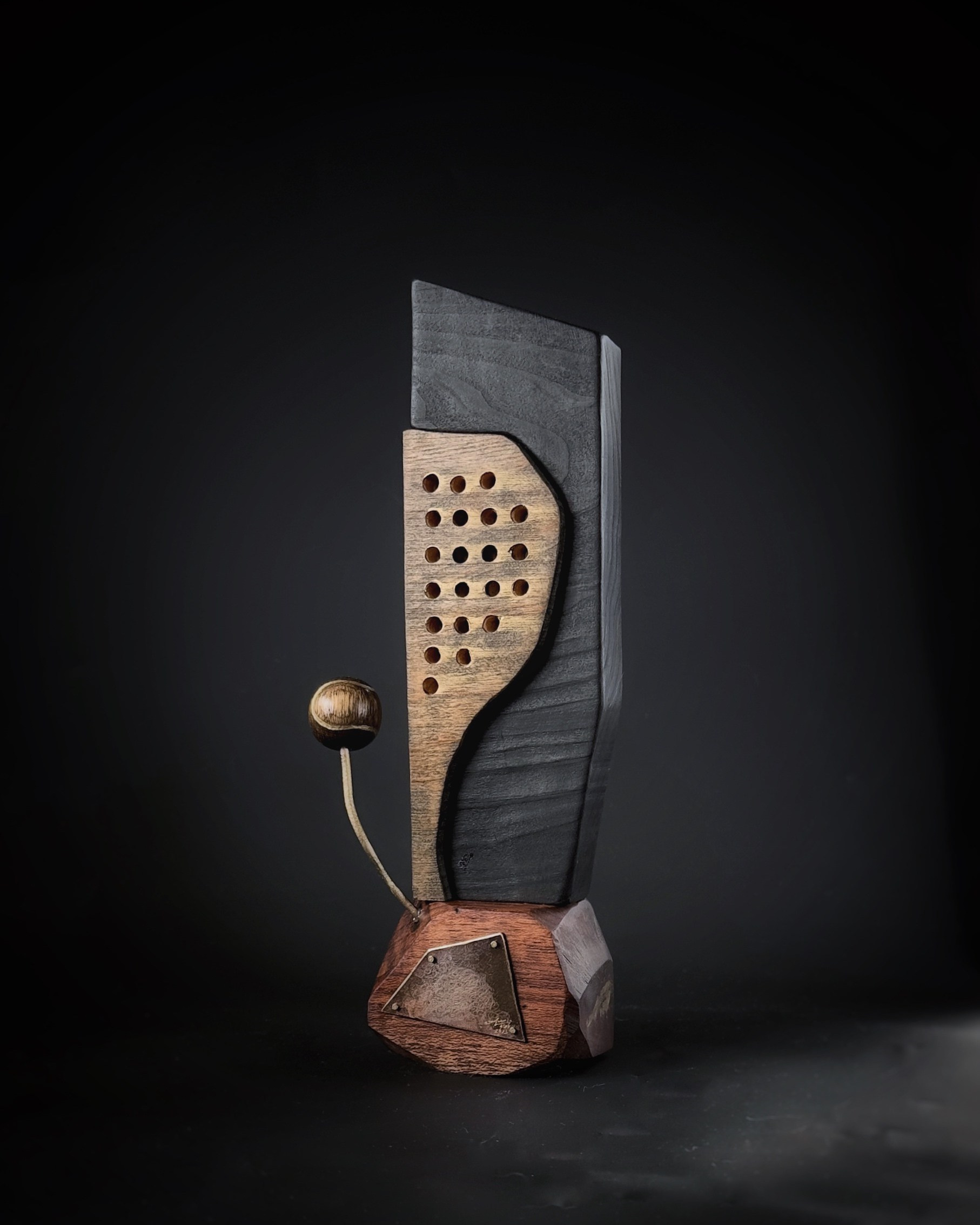 Все играют в падел!. Арт-объекты. Коллекционный дизайн 47.XII