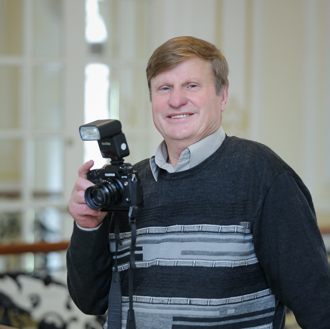 Контакты. Портретный фотограф в Приозерске Ленинградской области и Санкт-Петерб