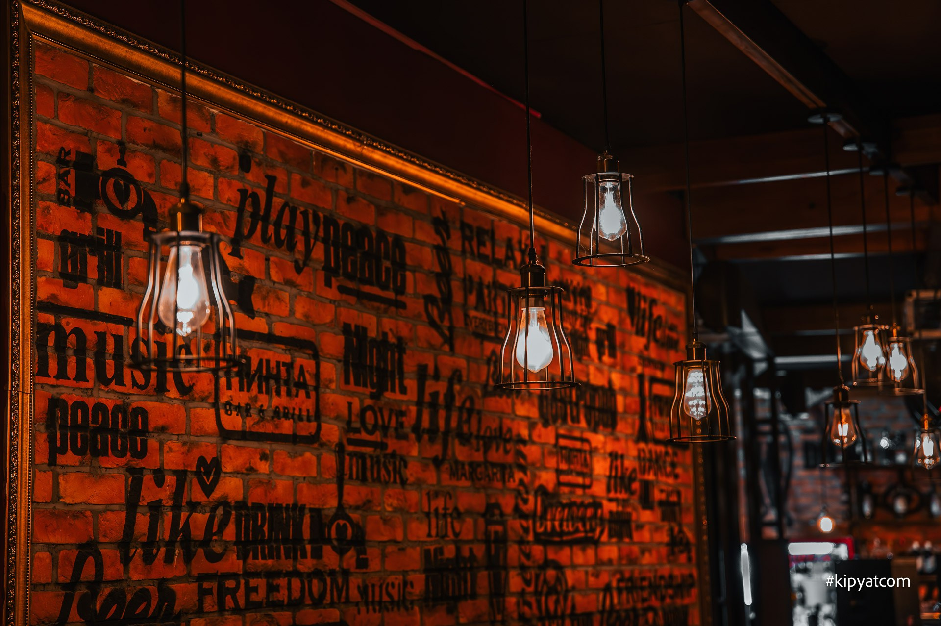 Pinta Керуен City. Астана Кипятком