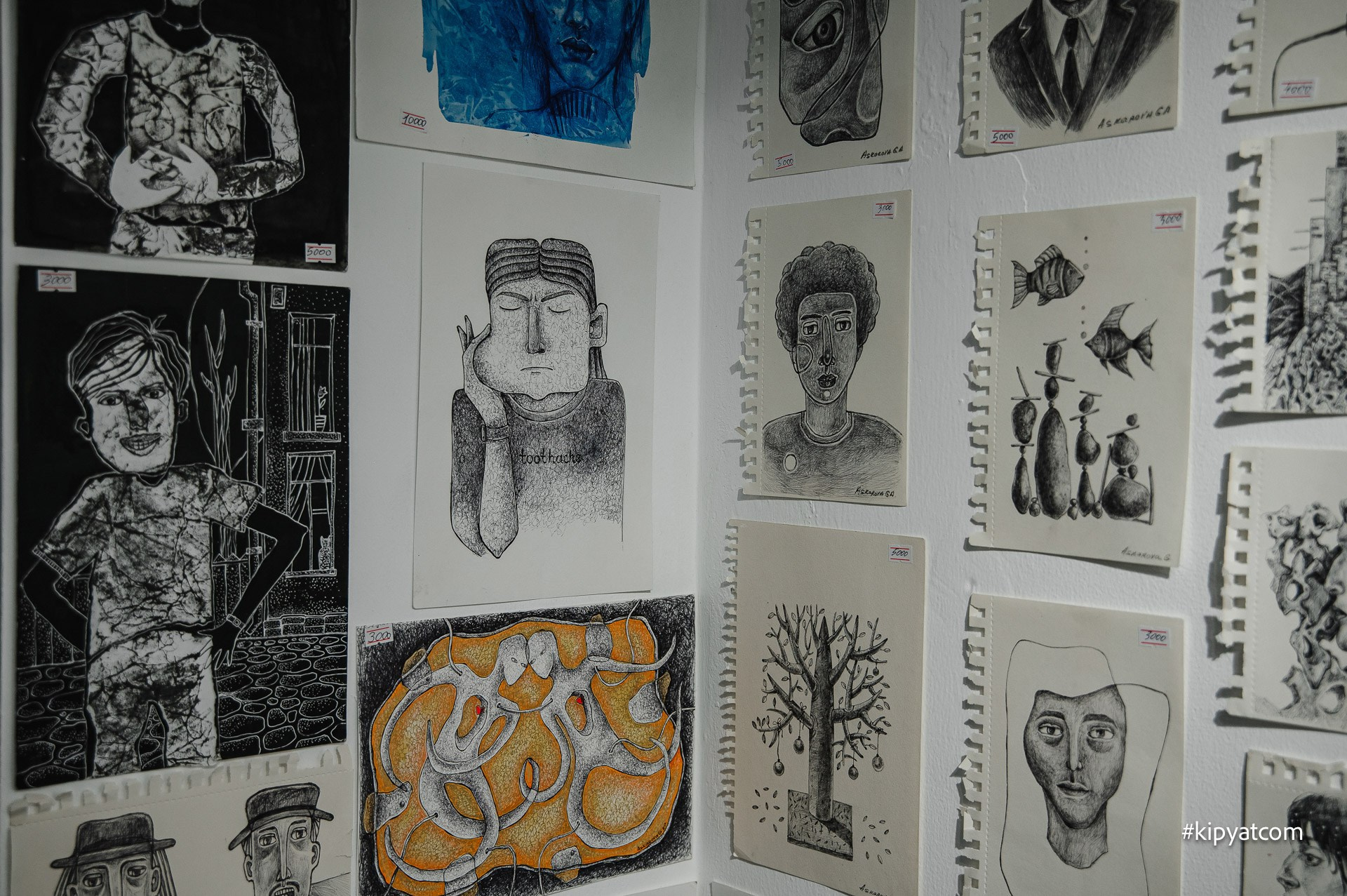 Вернисаж двух выставок в 1.5 idea art gallery. Астана Кипятком