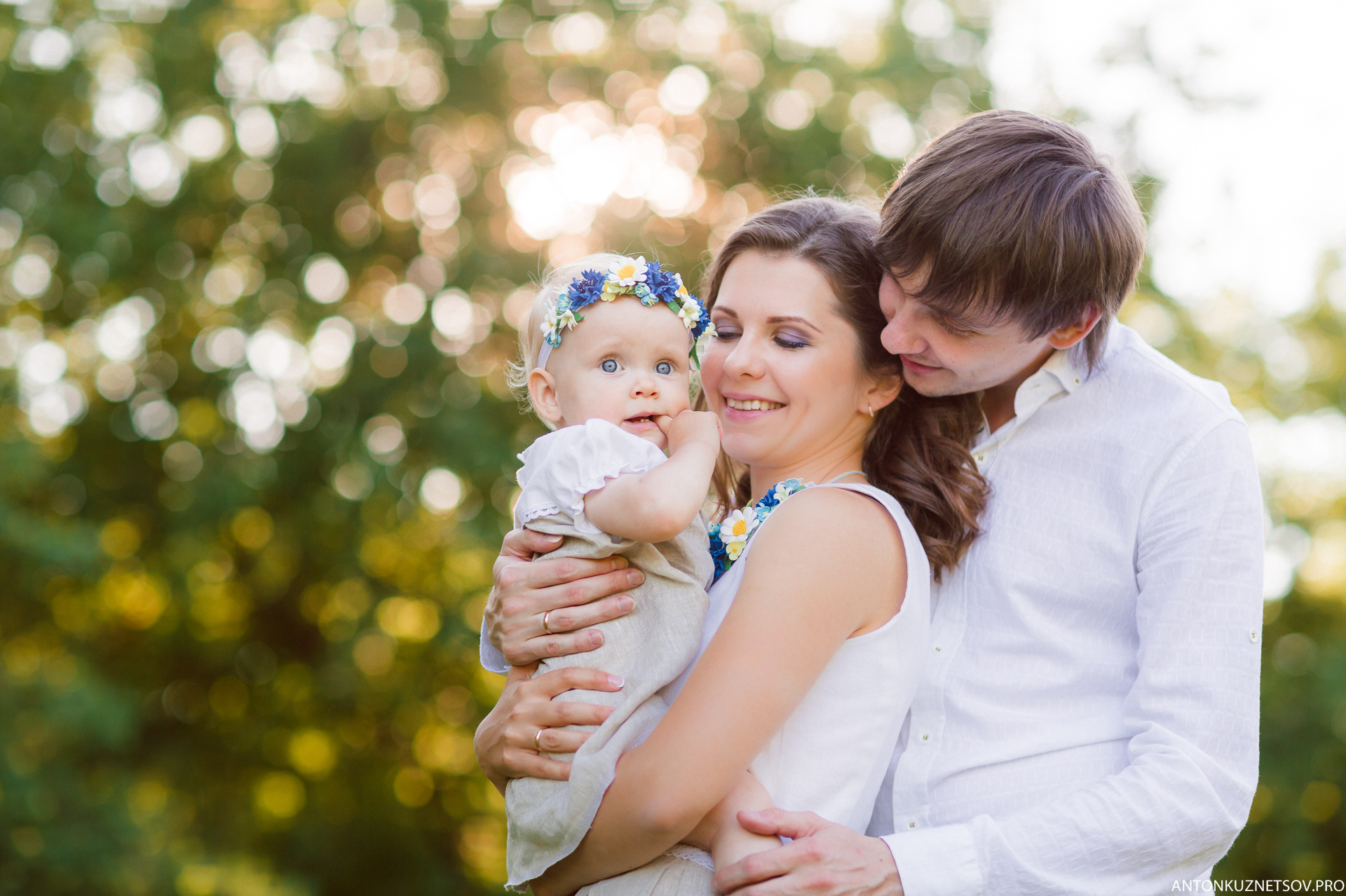 Семейная фотосъемка. Destination wedding photographer in Iceland, Spain, Italy, Greece and