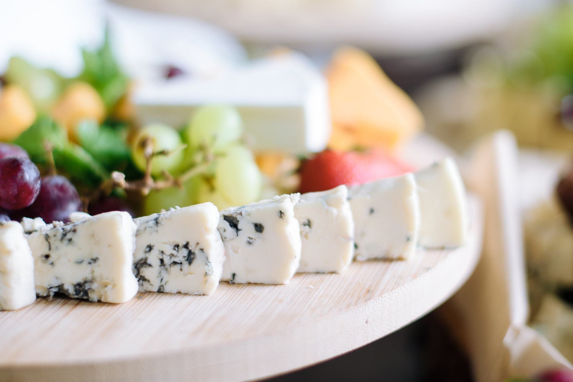 Сырный стол. Кейтеринг Royal Catering | По Москве и Московской области организуем р