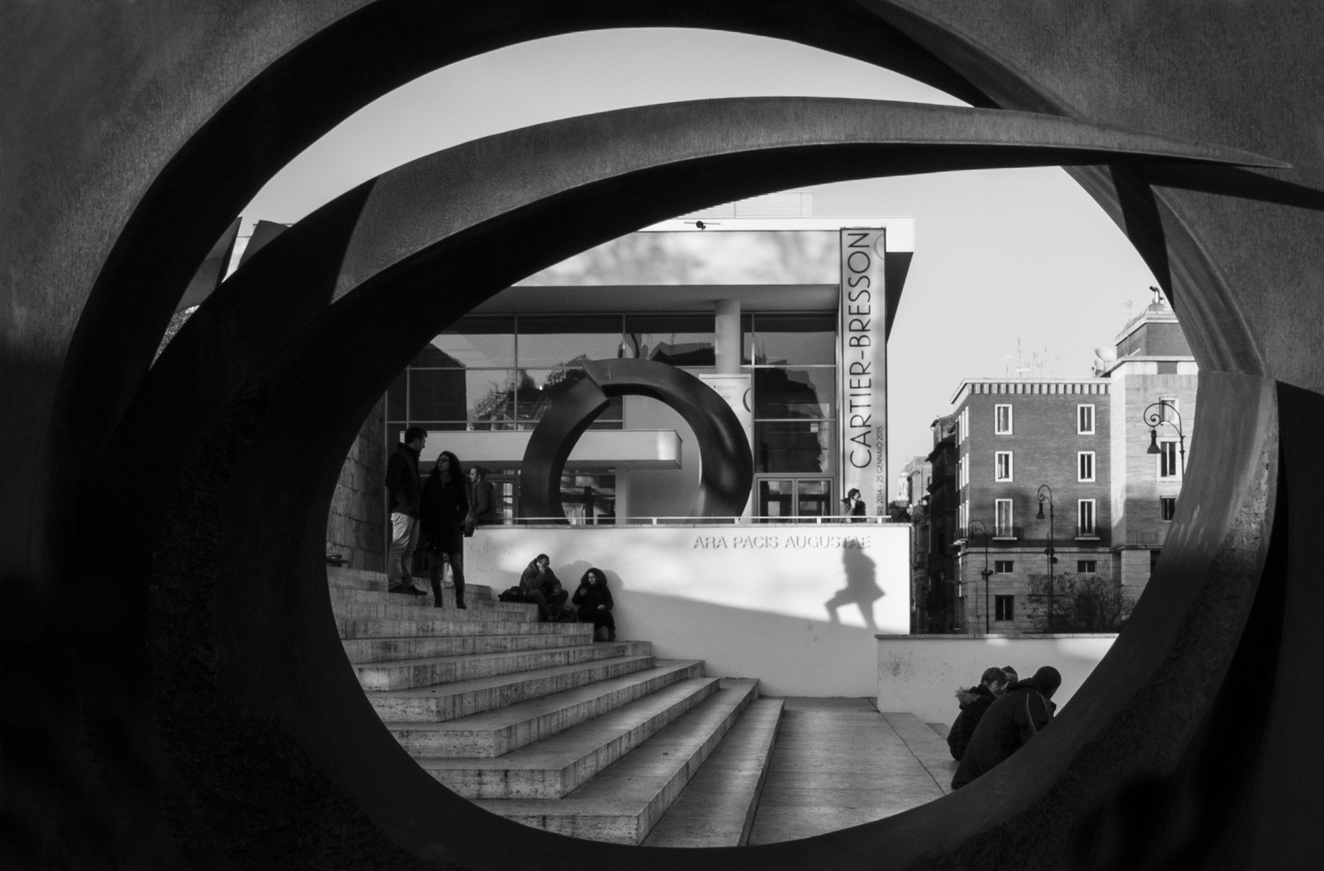 Фотограф Денис Зимин в области выпускного альбома в Ростове-на-Дону. Выпускные альбомы, фотограф Денис Зимин в городе Ростове-на-Дону