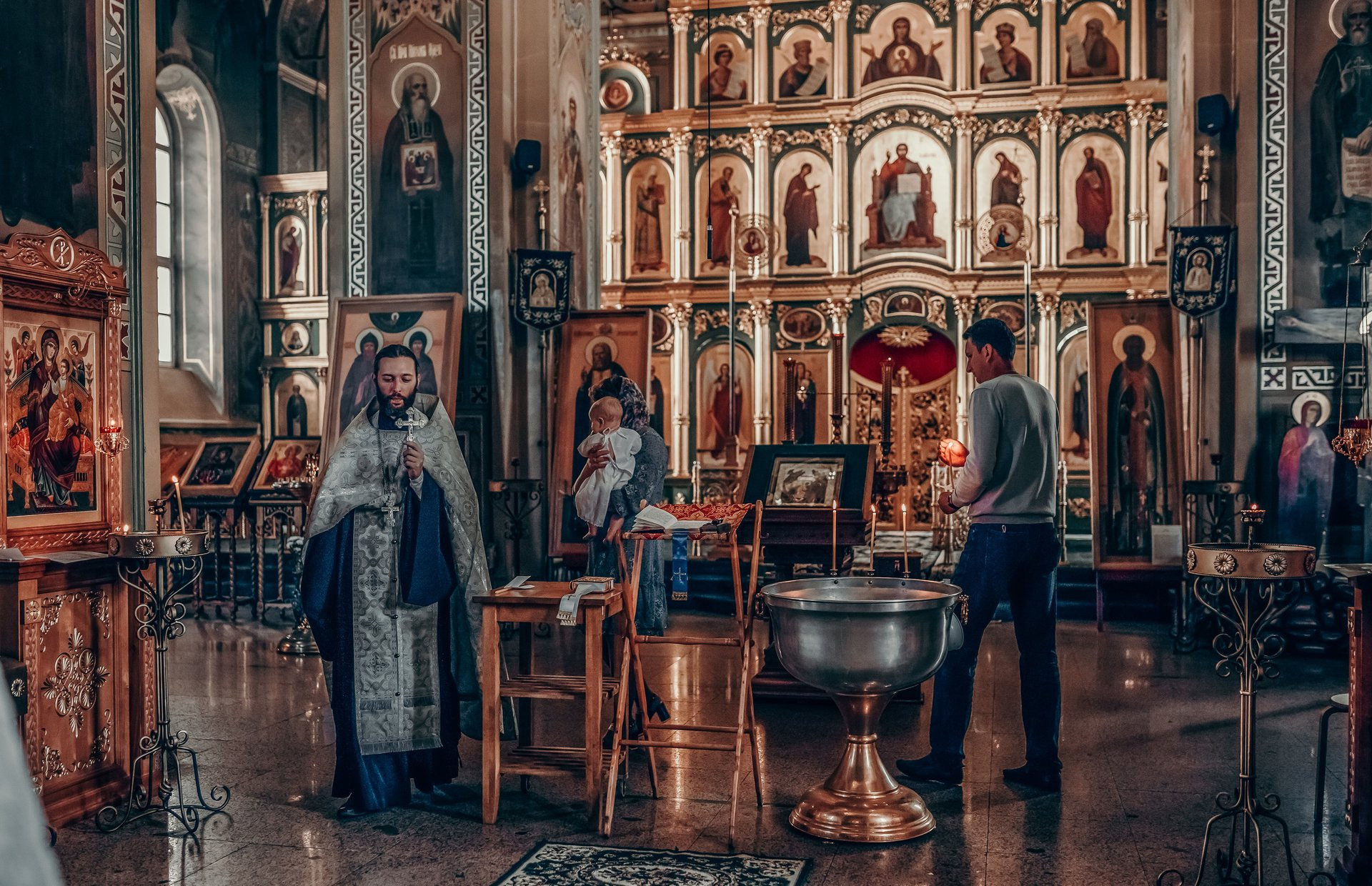 Выбор храма. Екатерина Крапивина фотограф церковных Таинств в Нижний Новгороде