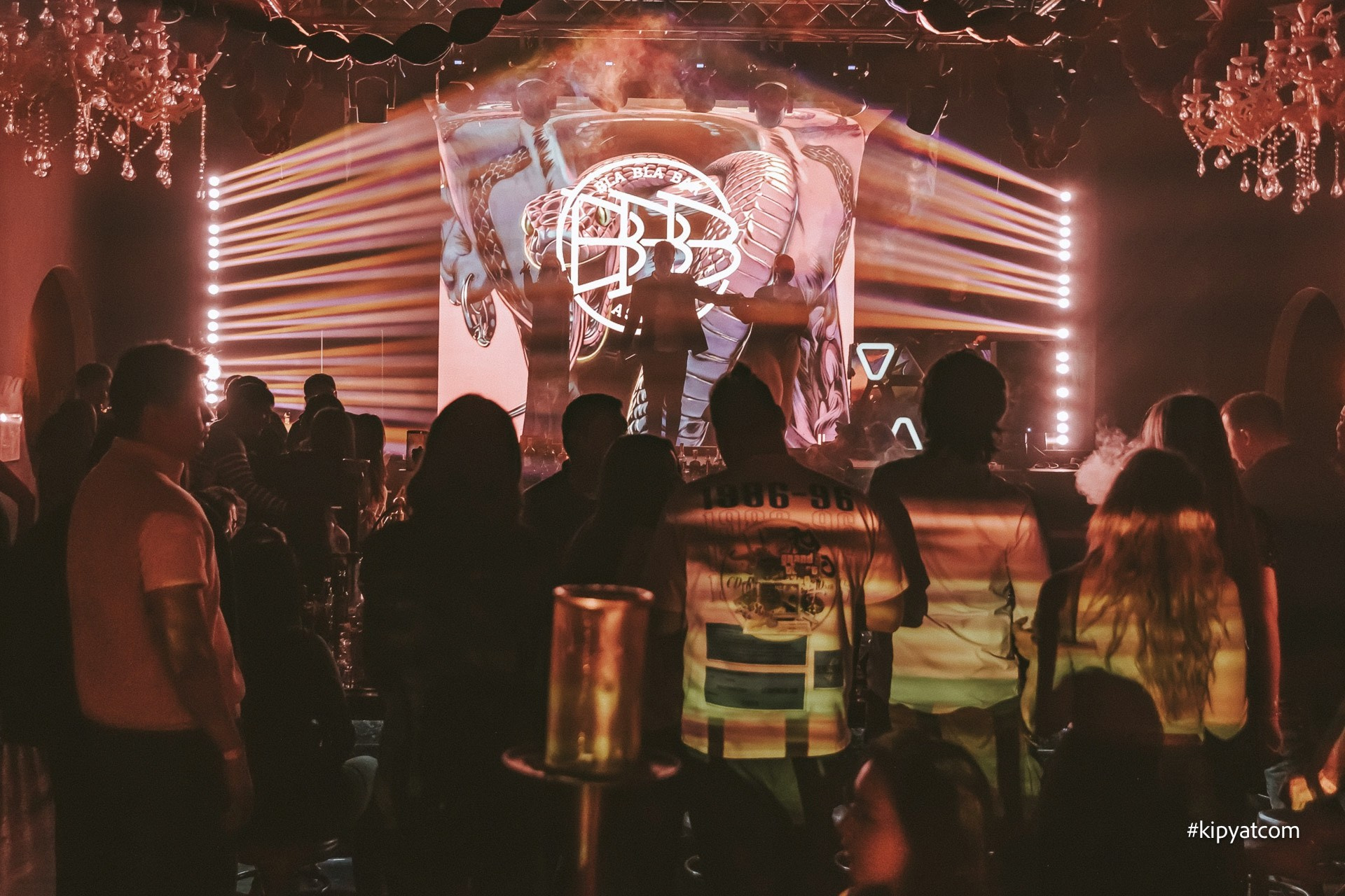 Bla Bla Bar. Астана Кипятком