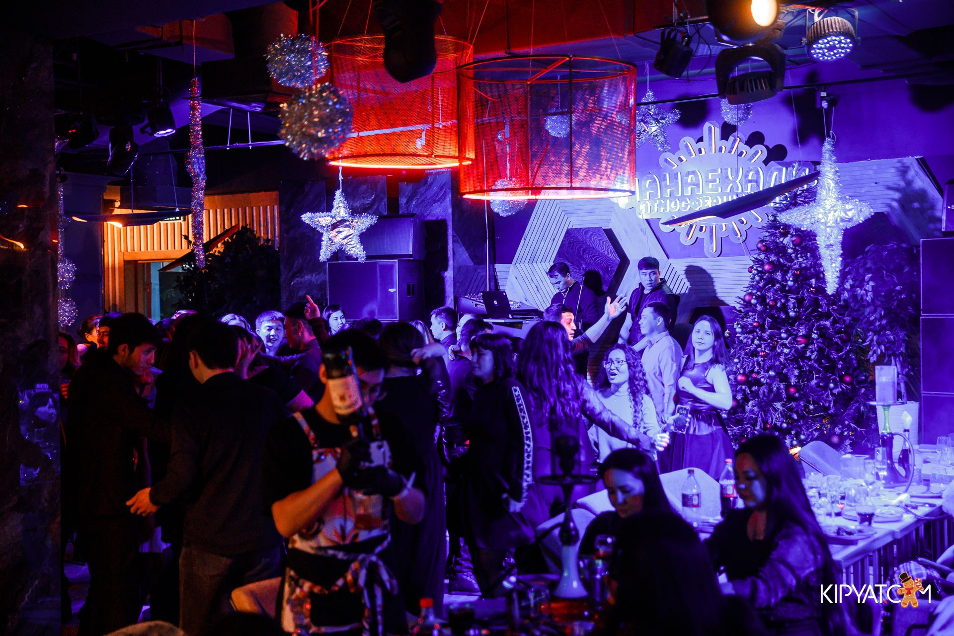 Панаехали бц Москва. Астана Кипятком