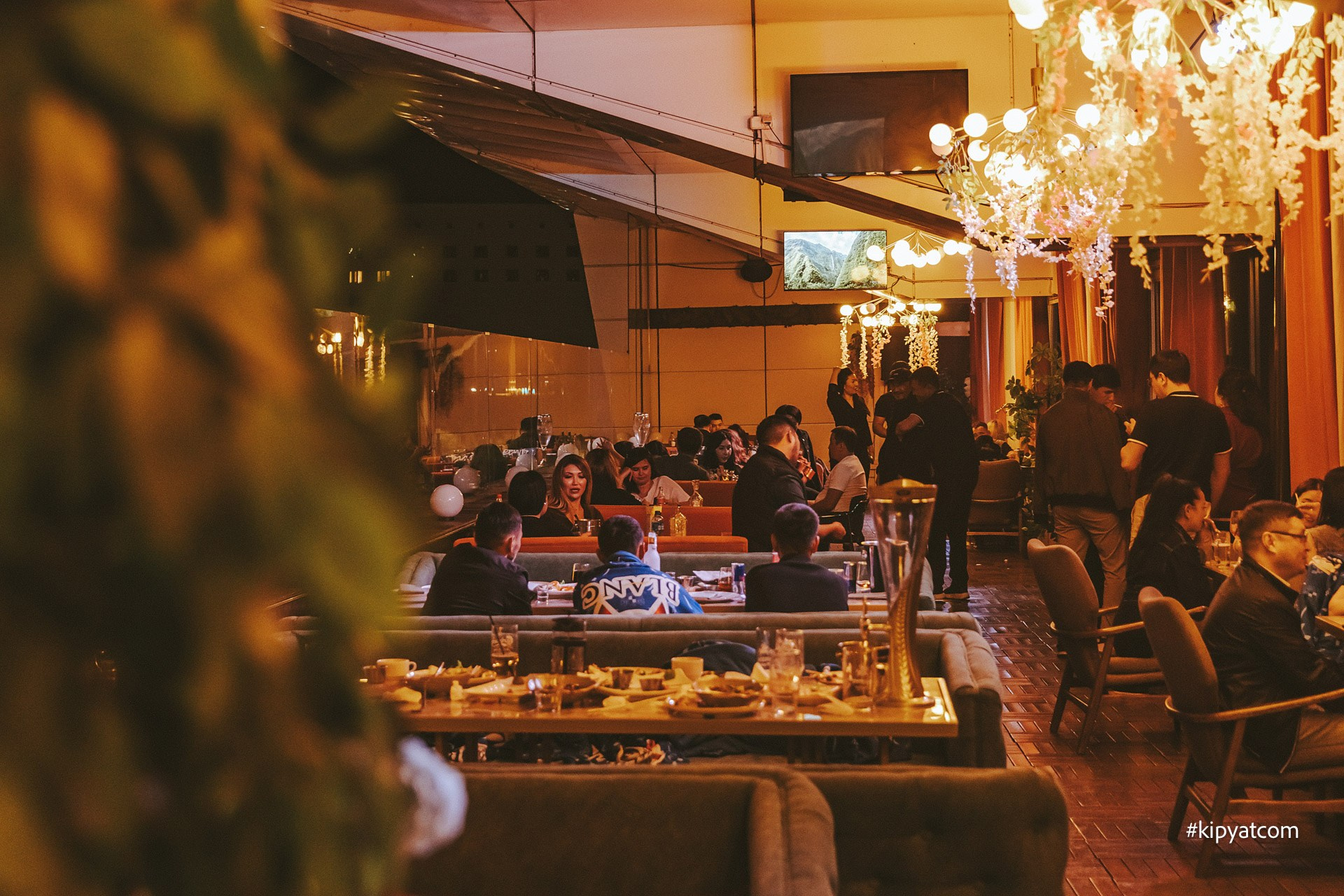 Панаехали бц Москва. Астана Кипятком