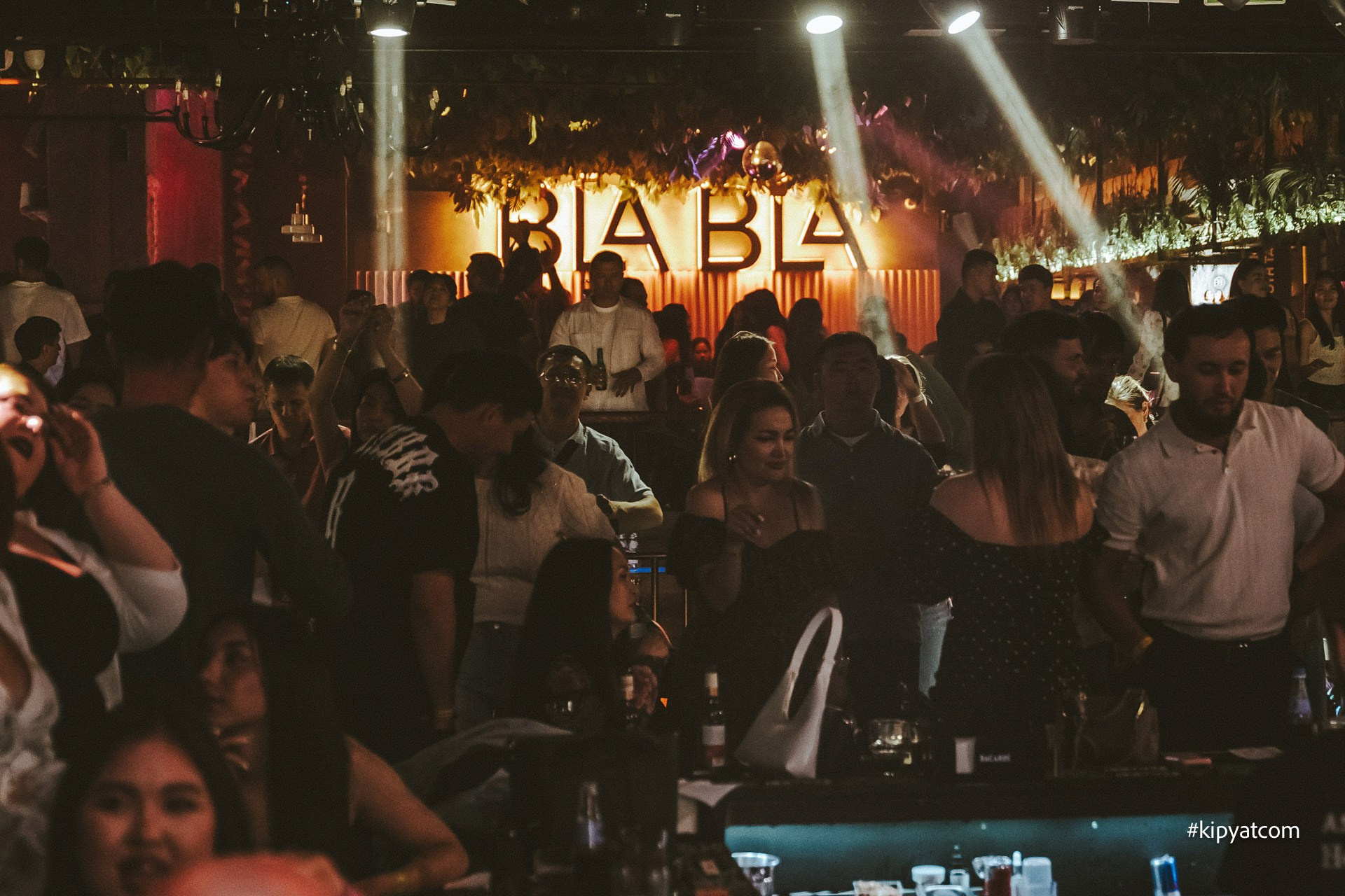 Bla Bla Bar. Астана Кипятком