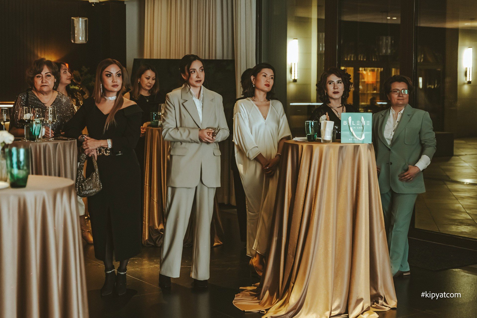 Вечер без галстука. Астана Кипятком