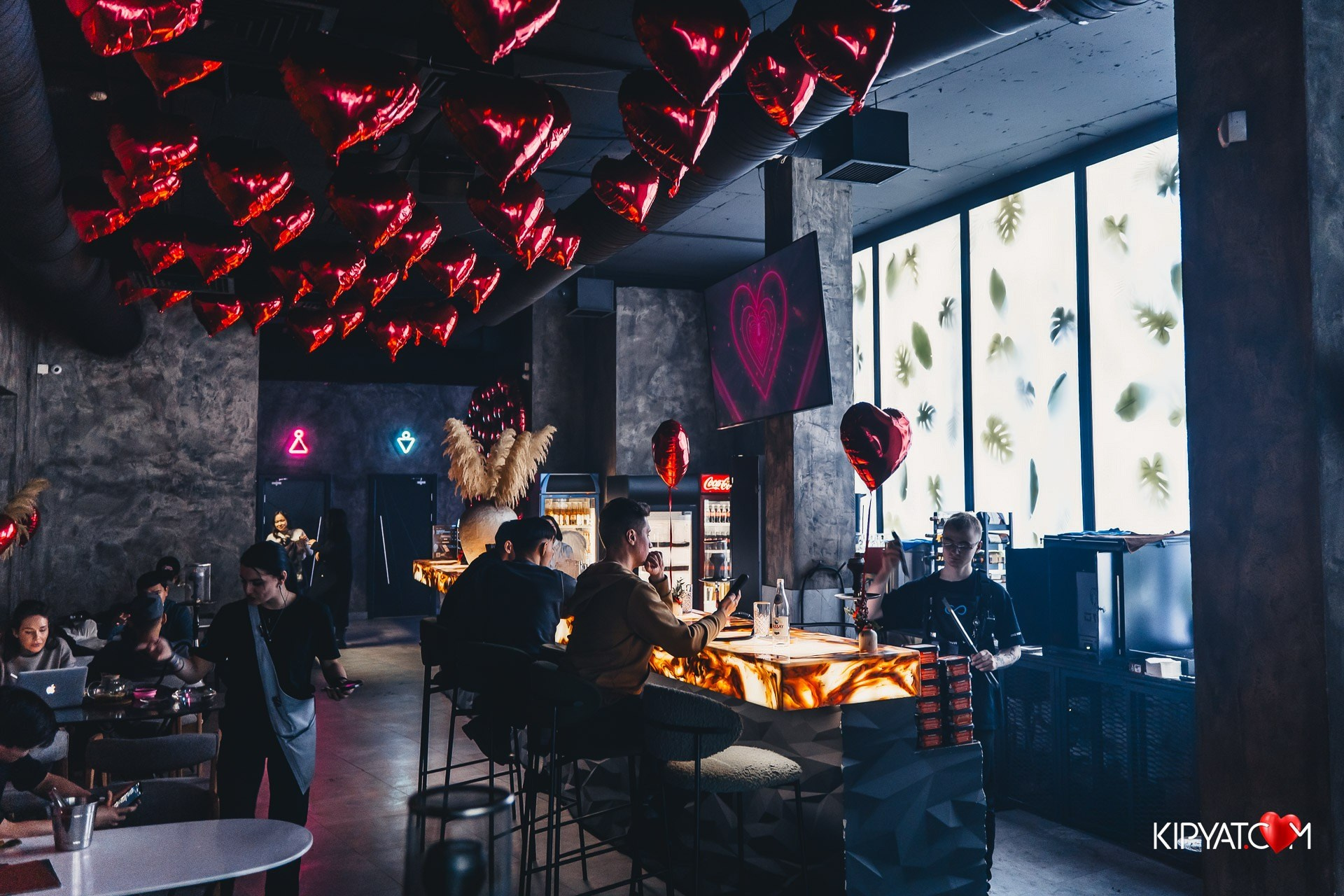 Tooman на Кабанбая. Астана Кипятком