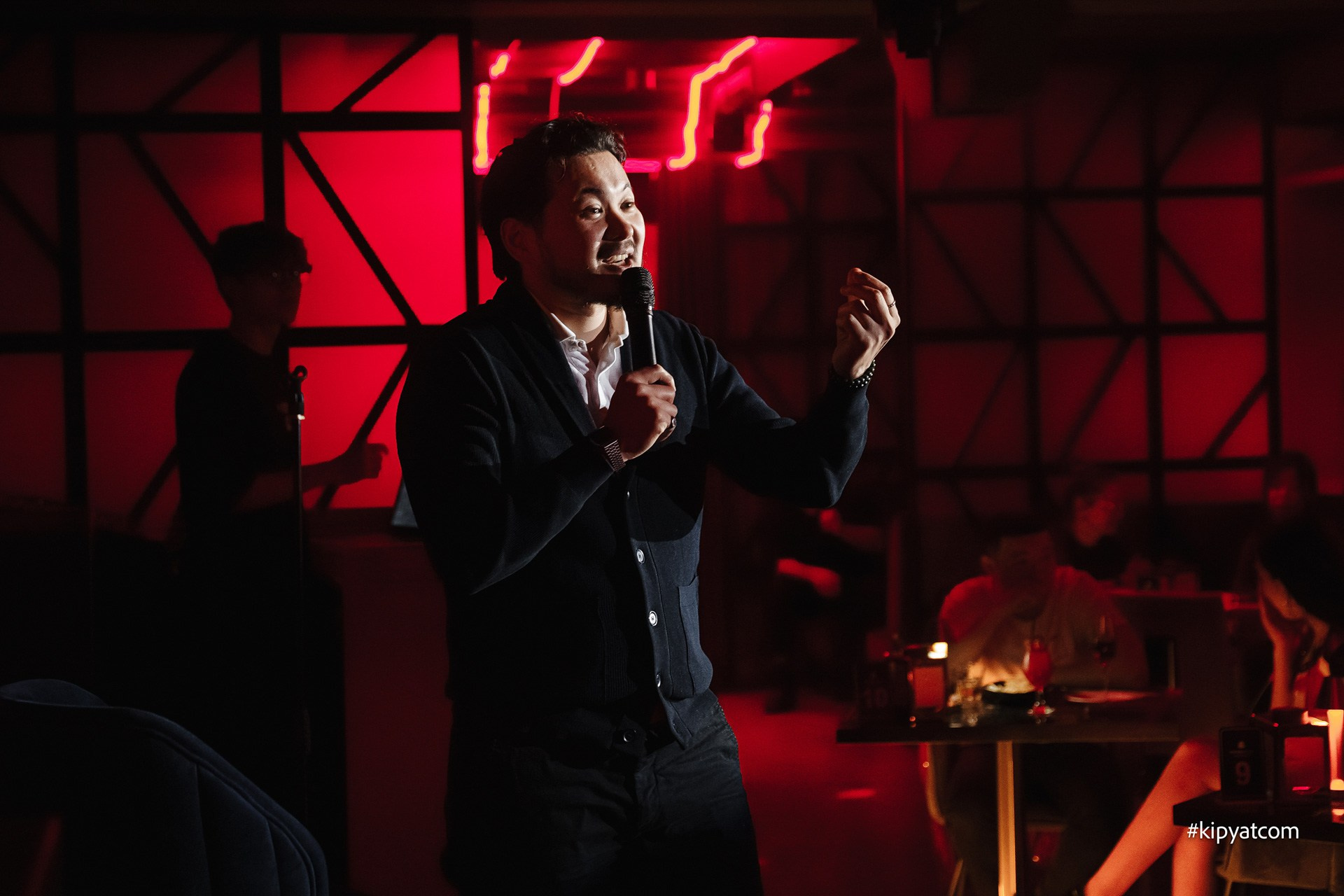 Открытый микрофон Sun Project. Астана Кипятком