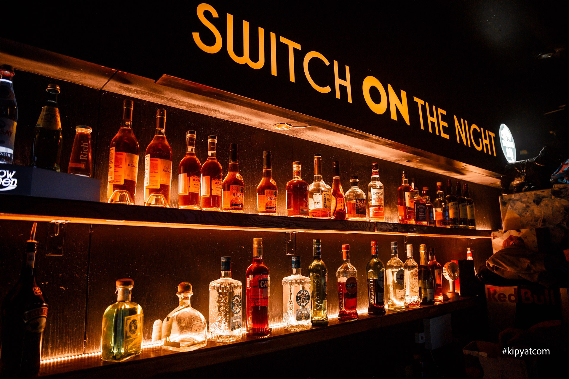 Amazon. Астана Кипятком