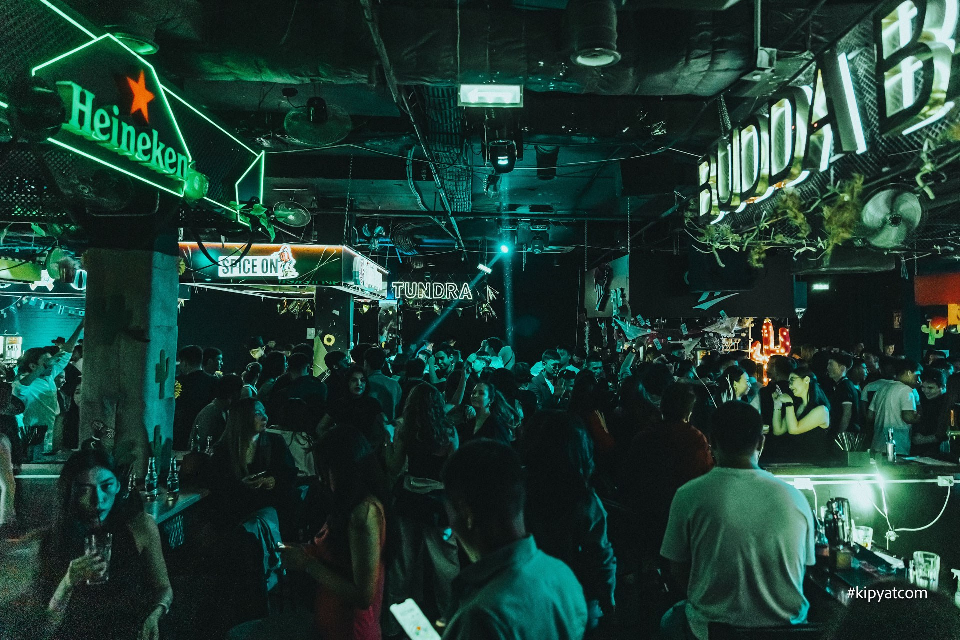 BHB. Астана Кипятком