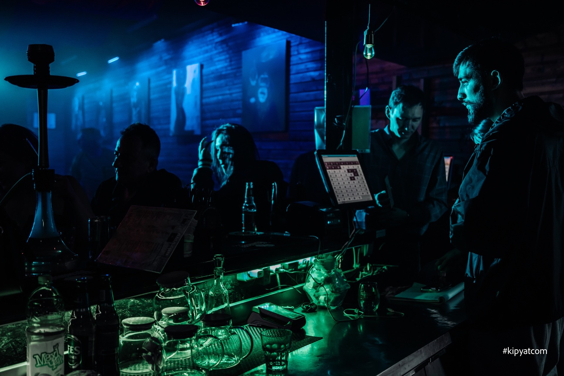 Amazon. Астана Кипятком