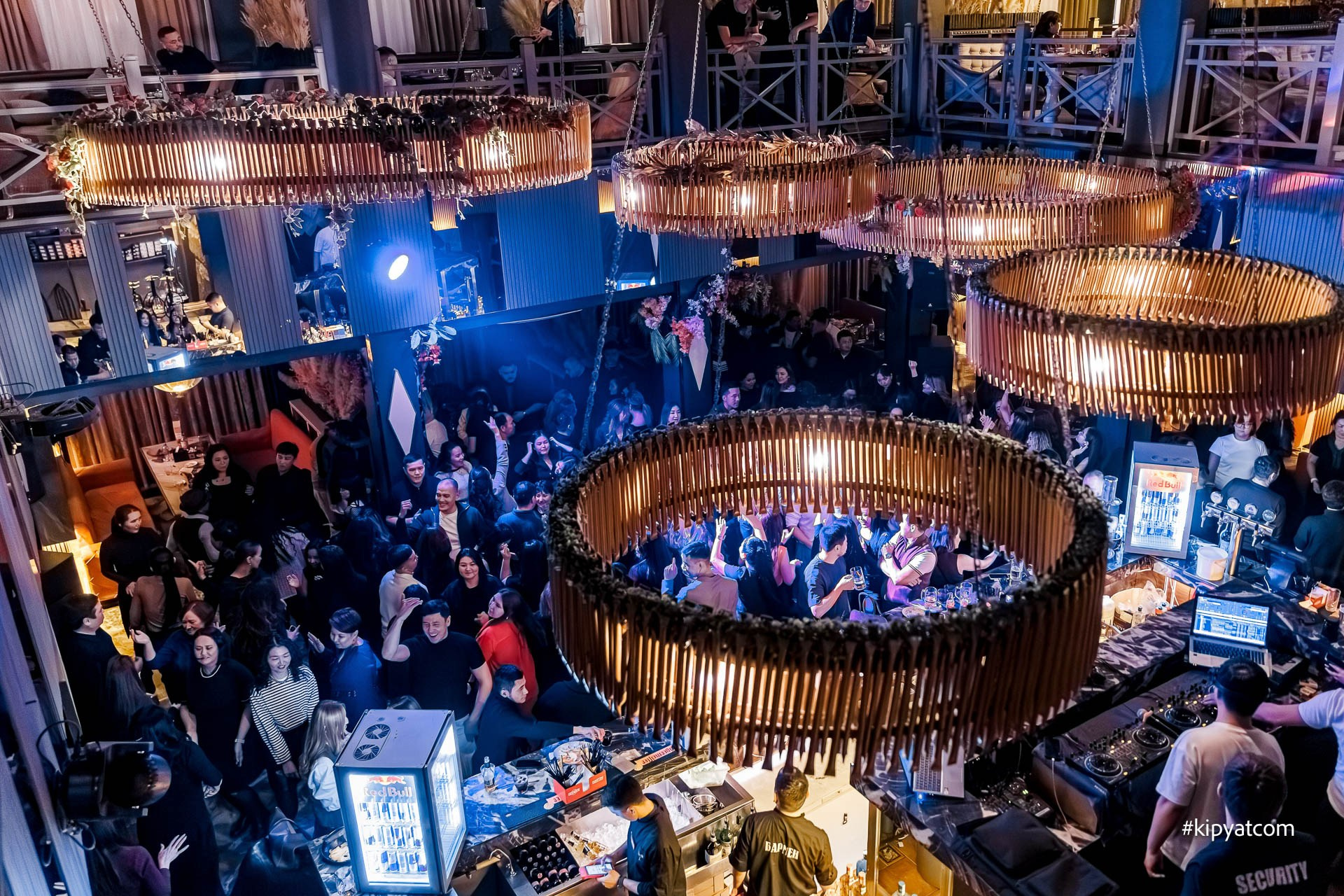 Панаехали на Туране. Астана Кипятком