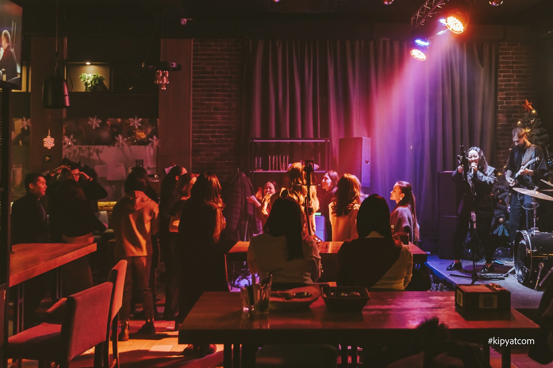 Pinta Акмешит 9/1. Астана Кипятком