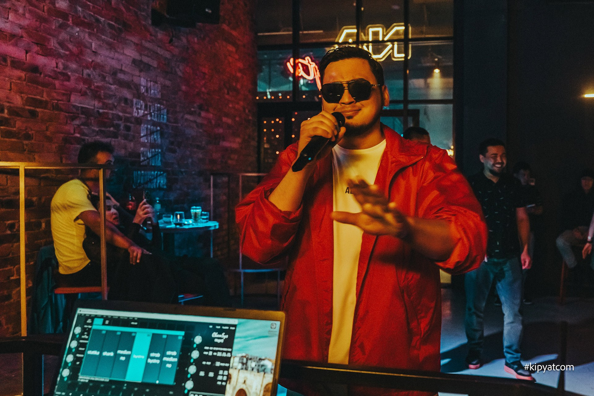 Nalayte. Астана Кипятком