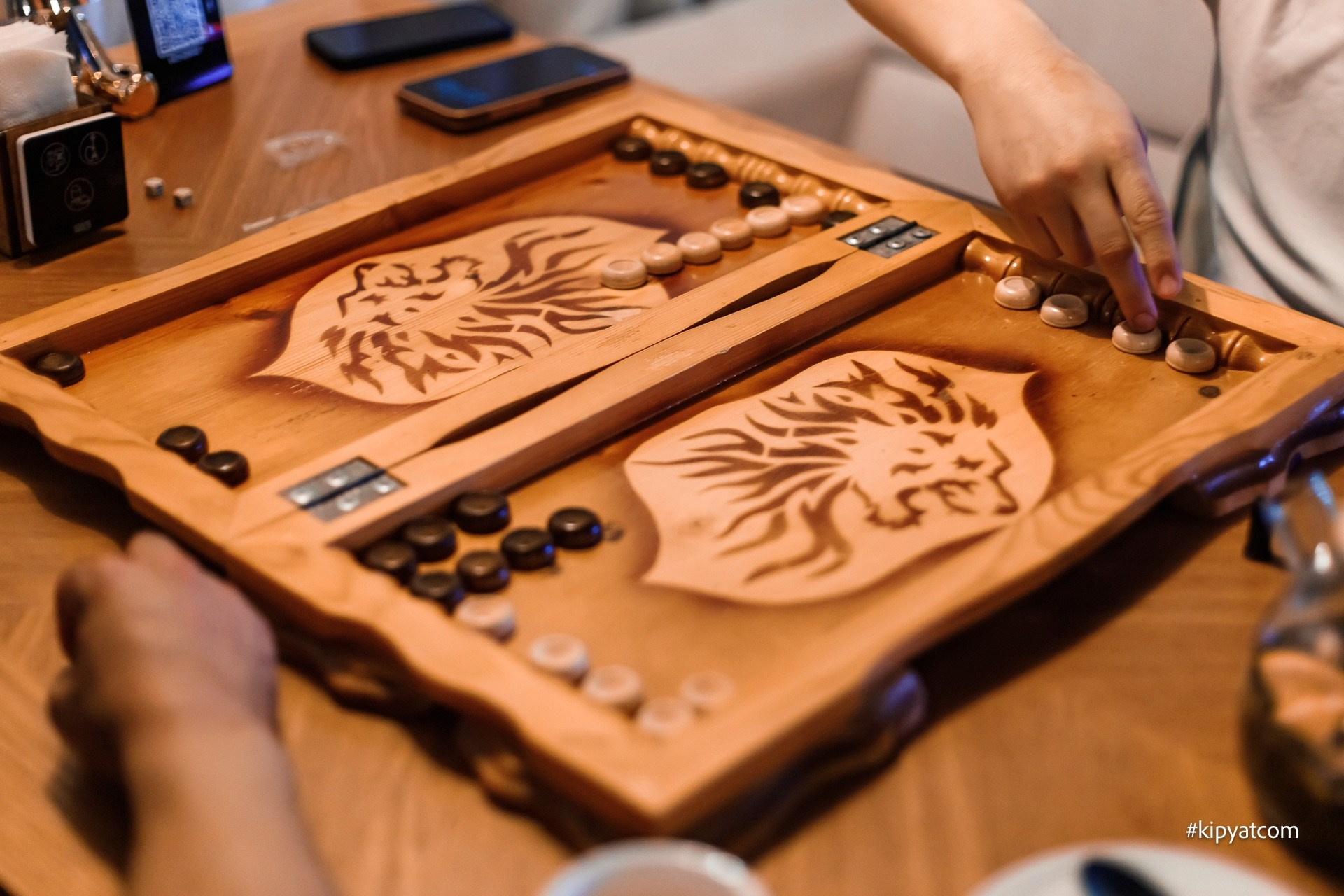 Hookah Place на Анет баба 6. Астана Кипятком