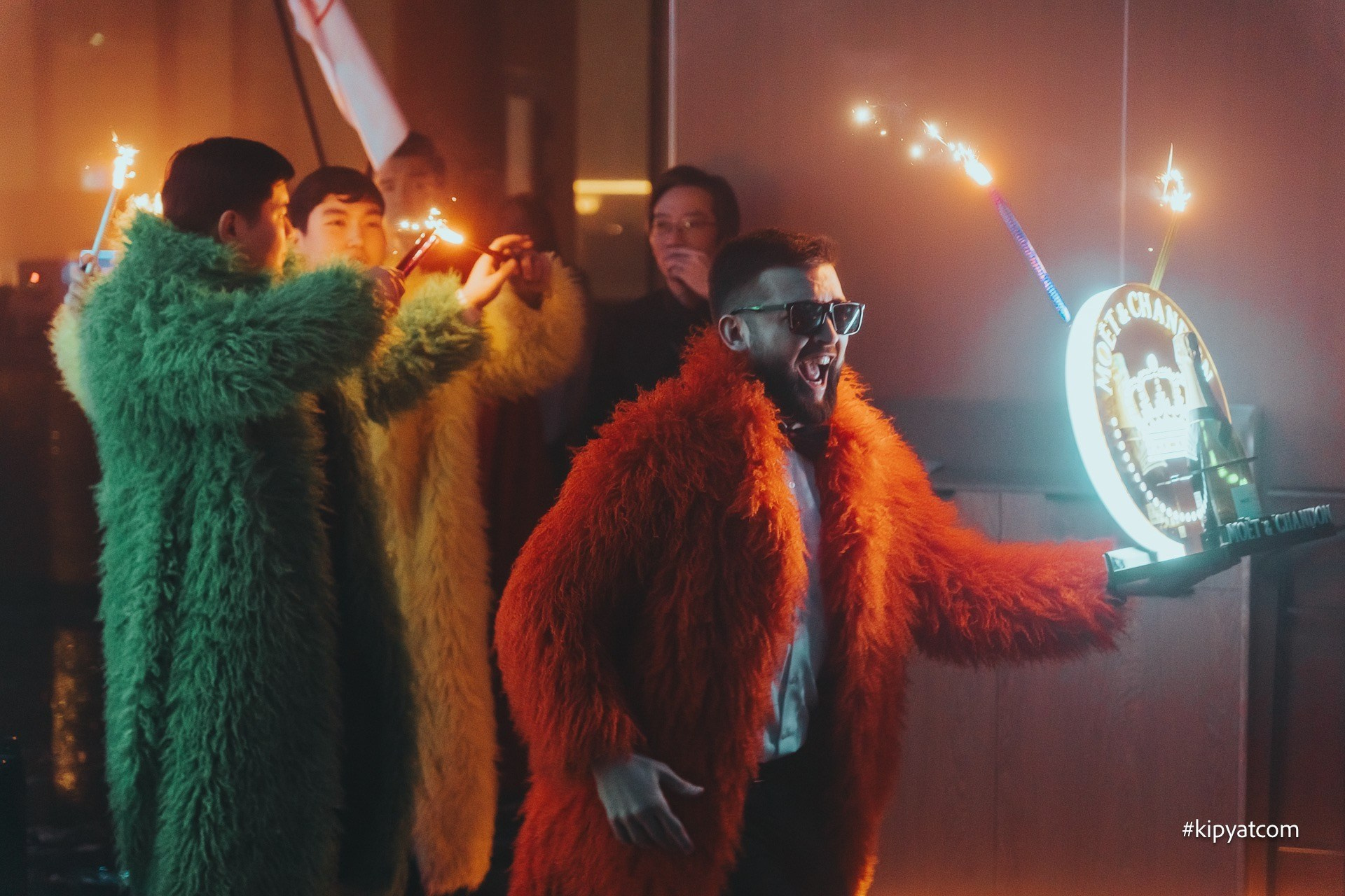 TOY. Астана Кипятком