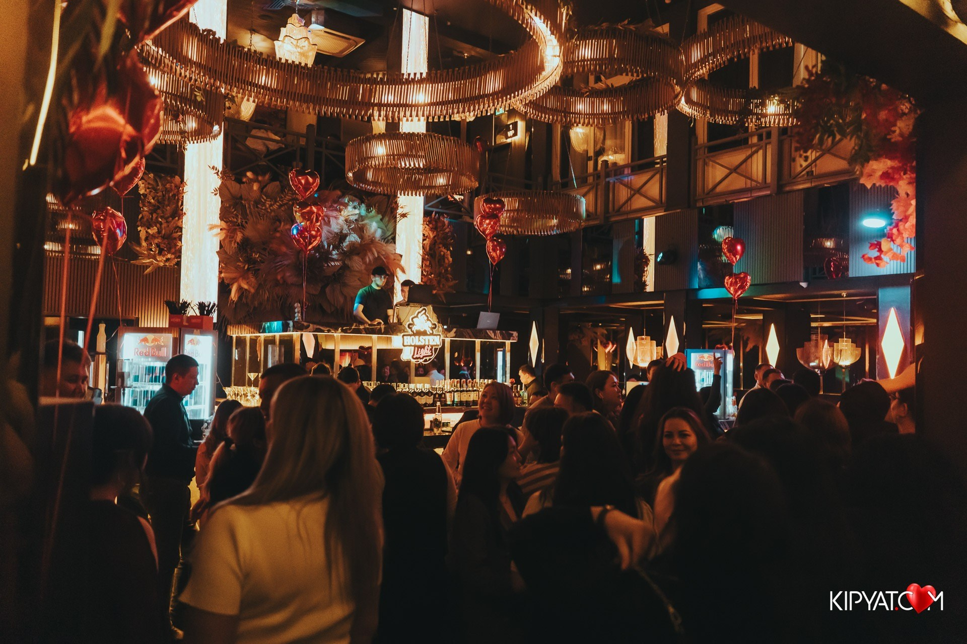 Панаехали на Туране. Астана Кипятком