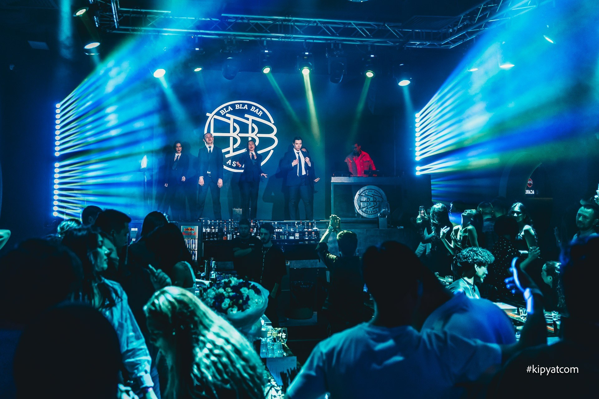 Bla Bla Bar. Астана Кипятком