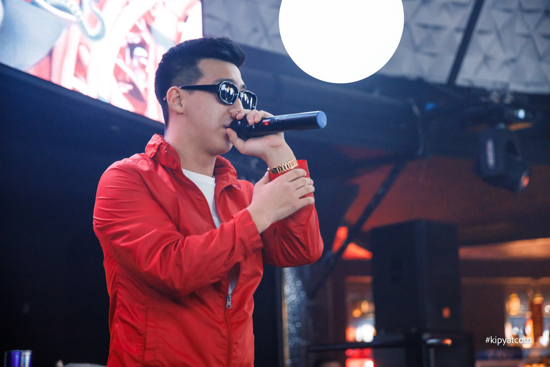 Забери меня. Астана Кипятком