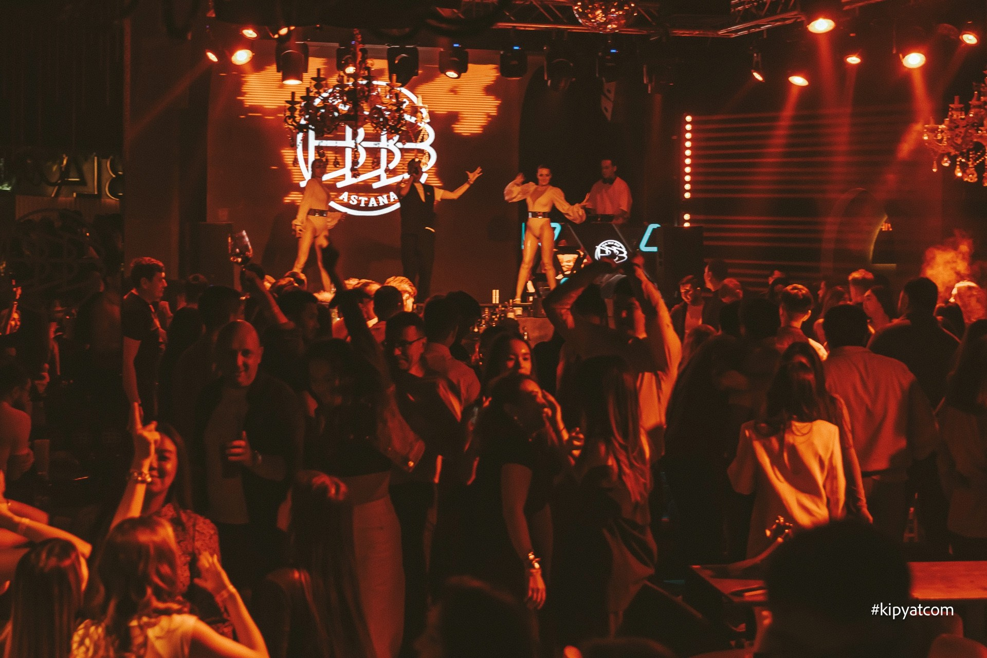 Bla Bla Bar. Астана Кипятком