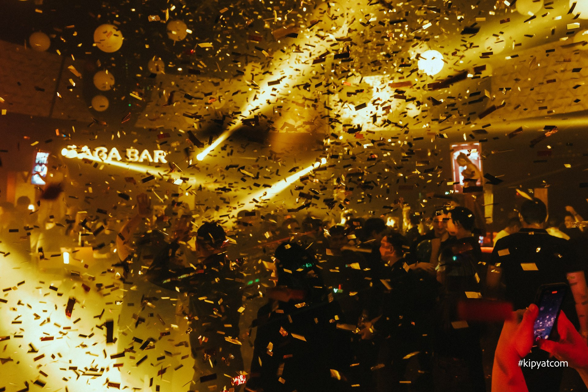 Забери меня. Астана Кипятком