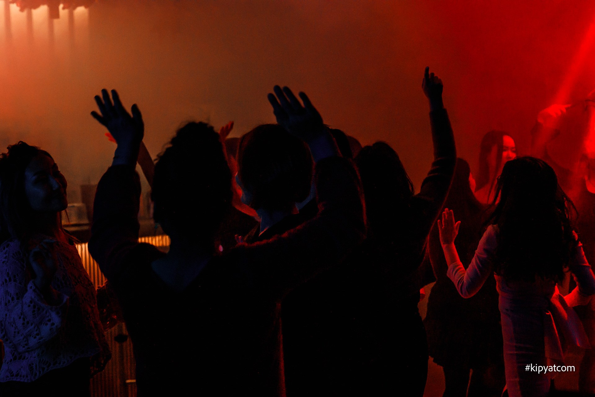 Караоке UE. Астана Кипятком