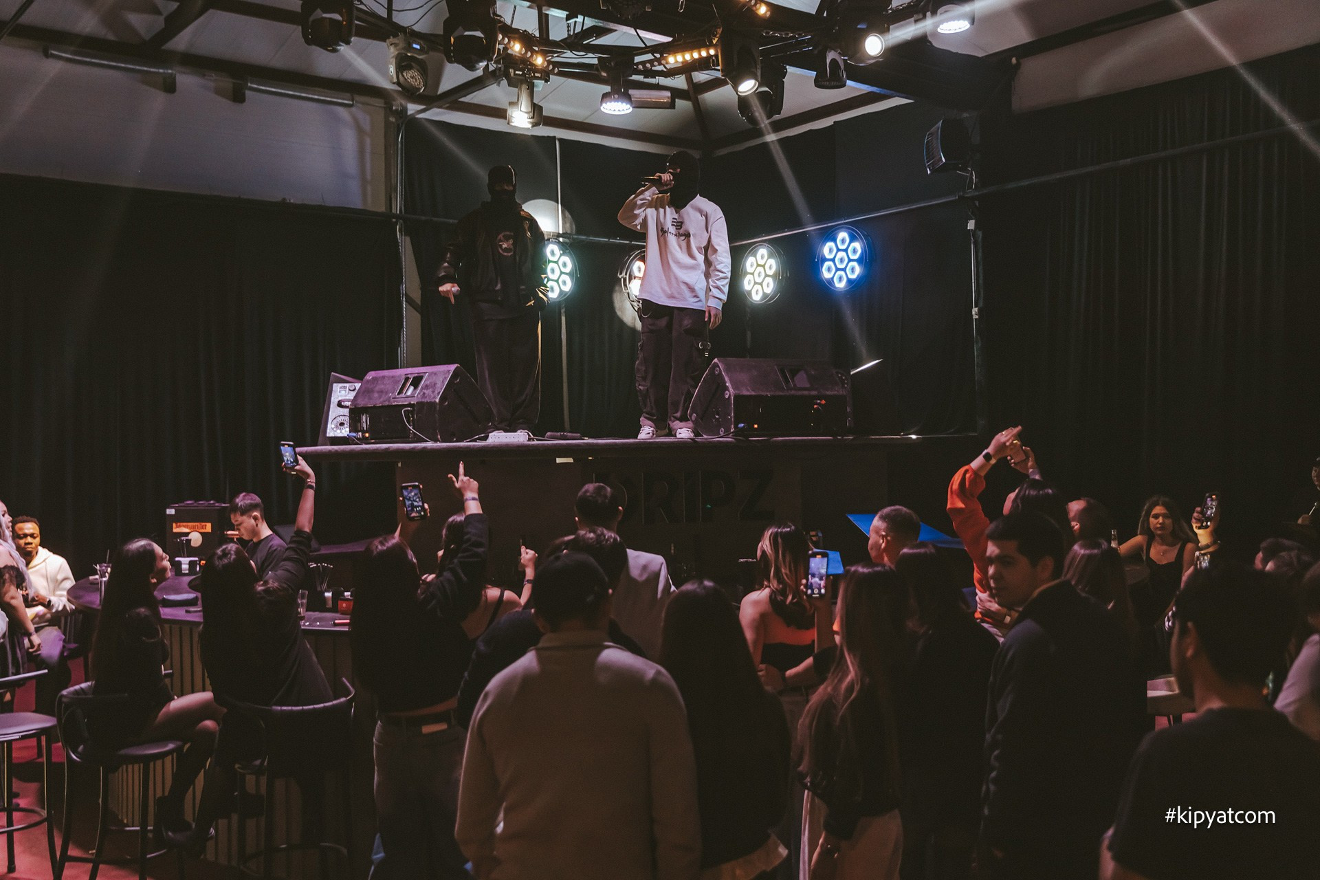 X Night Club. Астана Кипятком