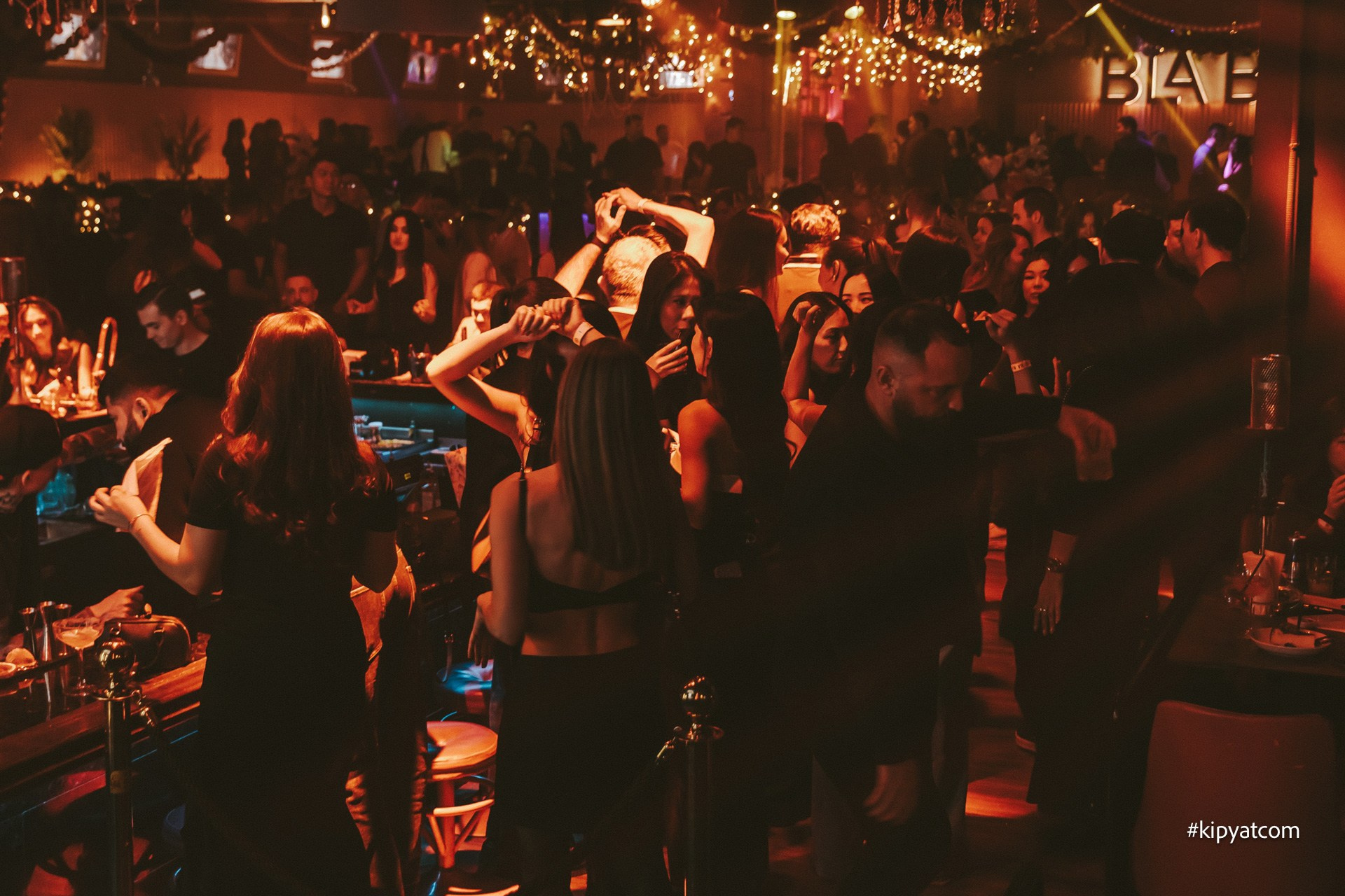 Bla Bla Bar. Астана Кипятком